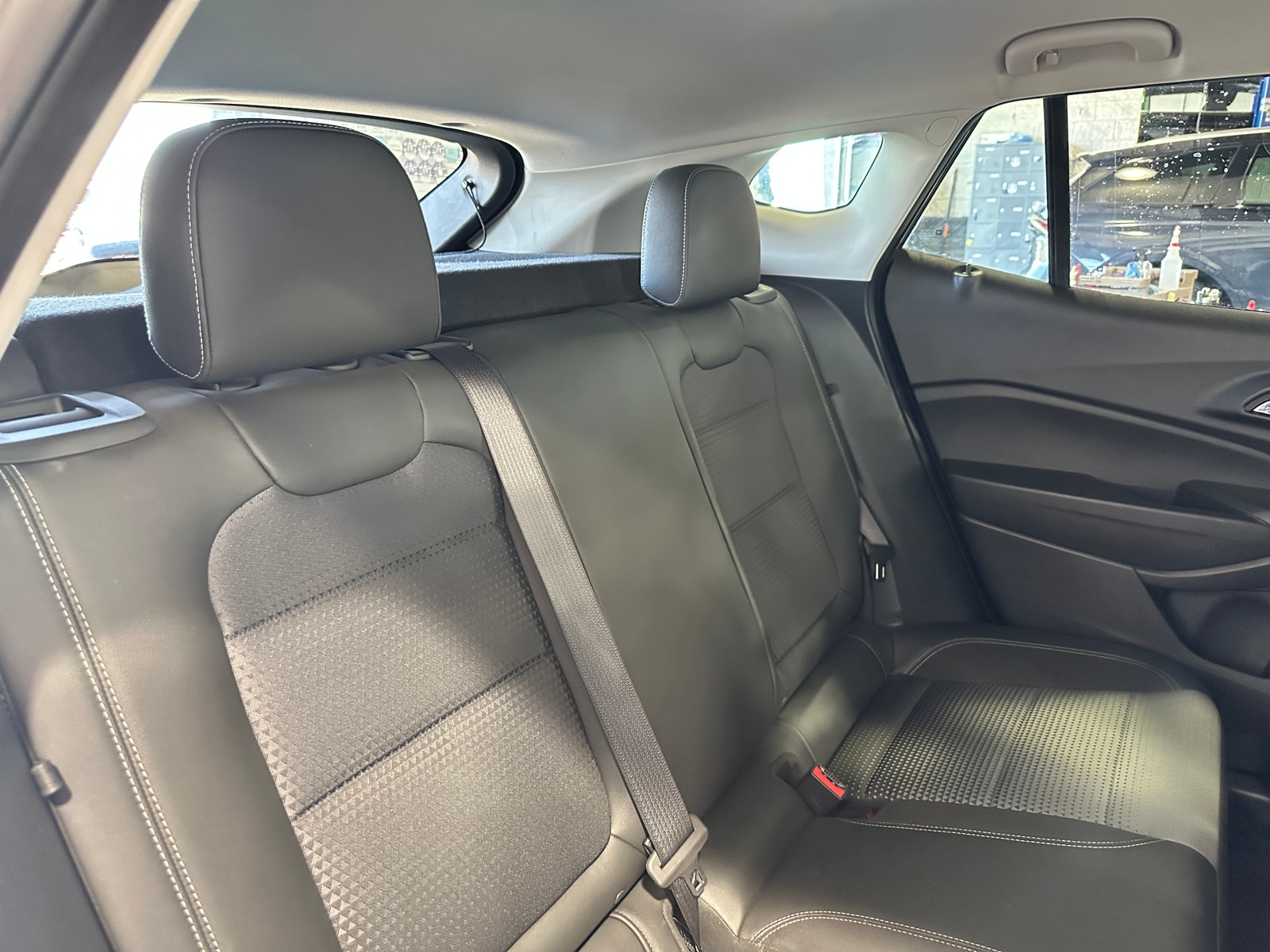 Thumbnail: 2025 Chevrolet Trax - 6