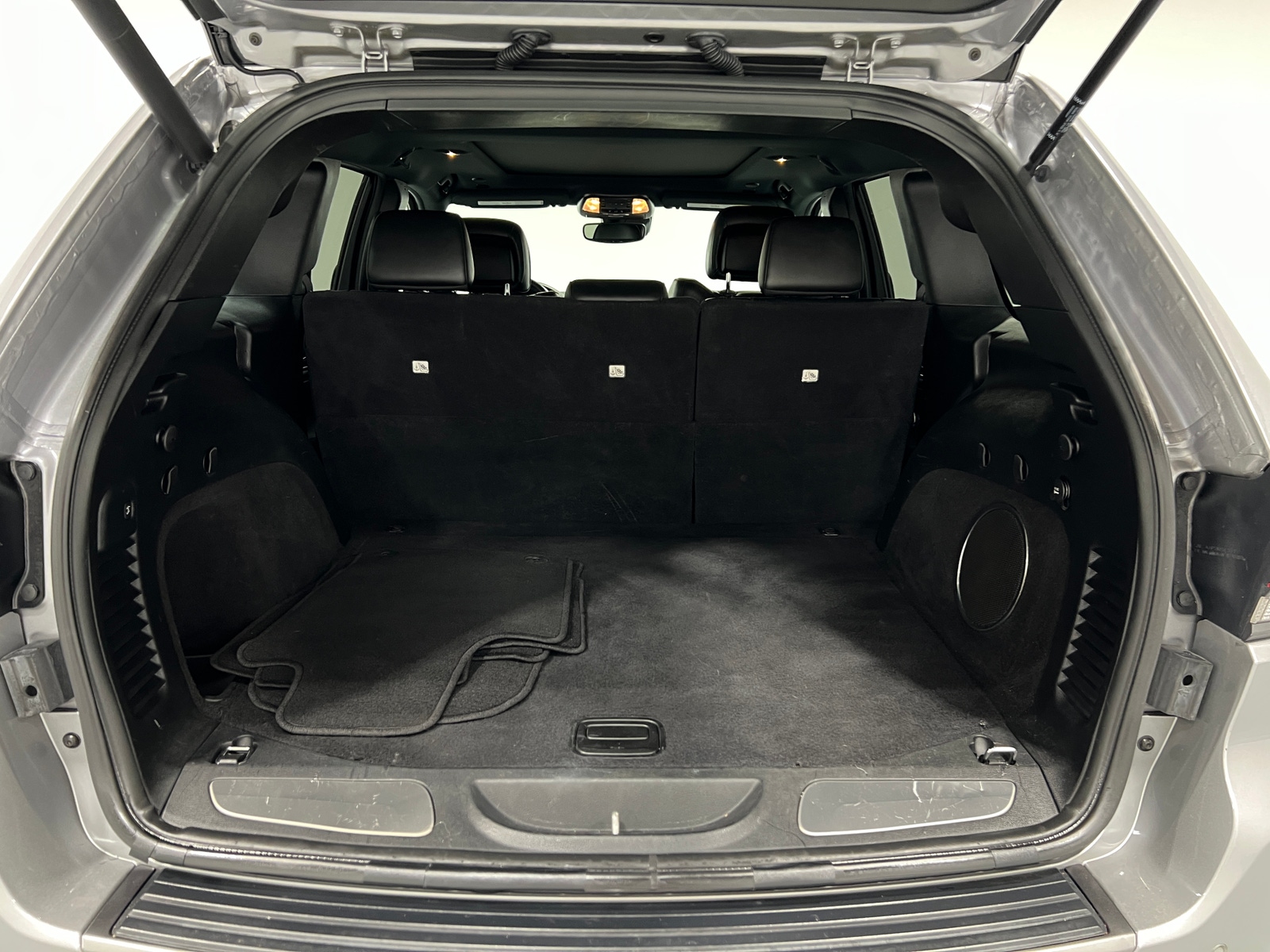 Thumbnail: 2021 Jeep Grand Cherokee - 6