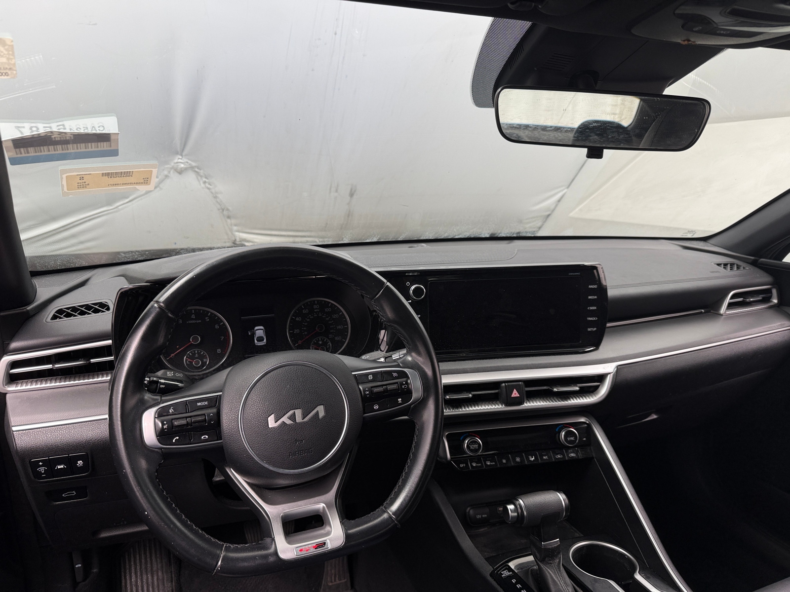 Thumbnail: 2022 Kia K5 - 3
