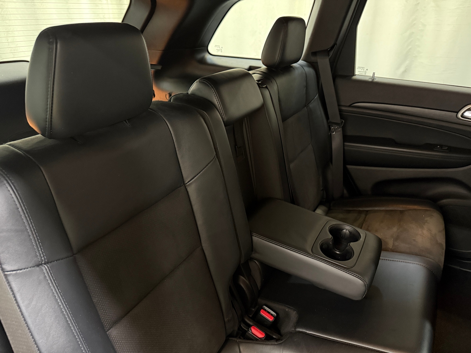 Thumbnail: 2020 Jeep Grand Cherokee - 6