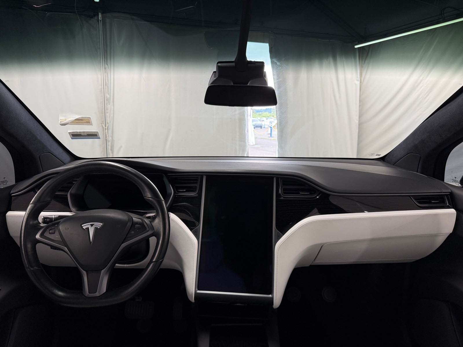 Thumbnail: 2018 Tesla Model X - 2