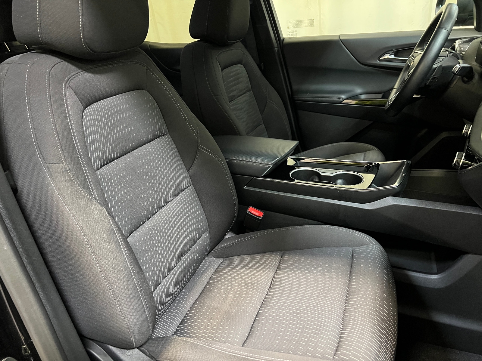 Thumbnail: 2025 Chevrolet Equinox - 2