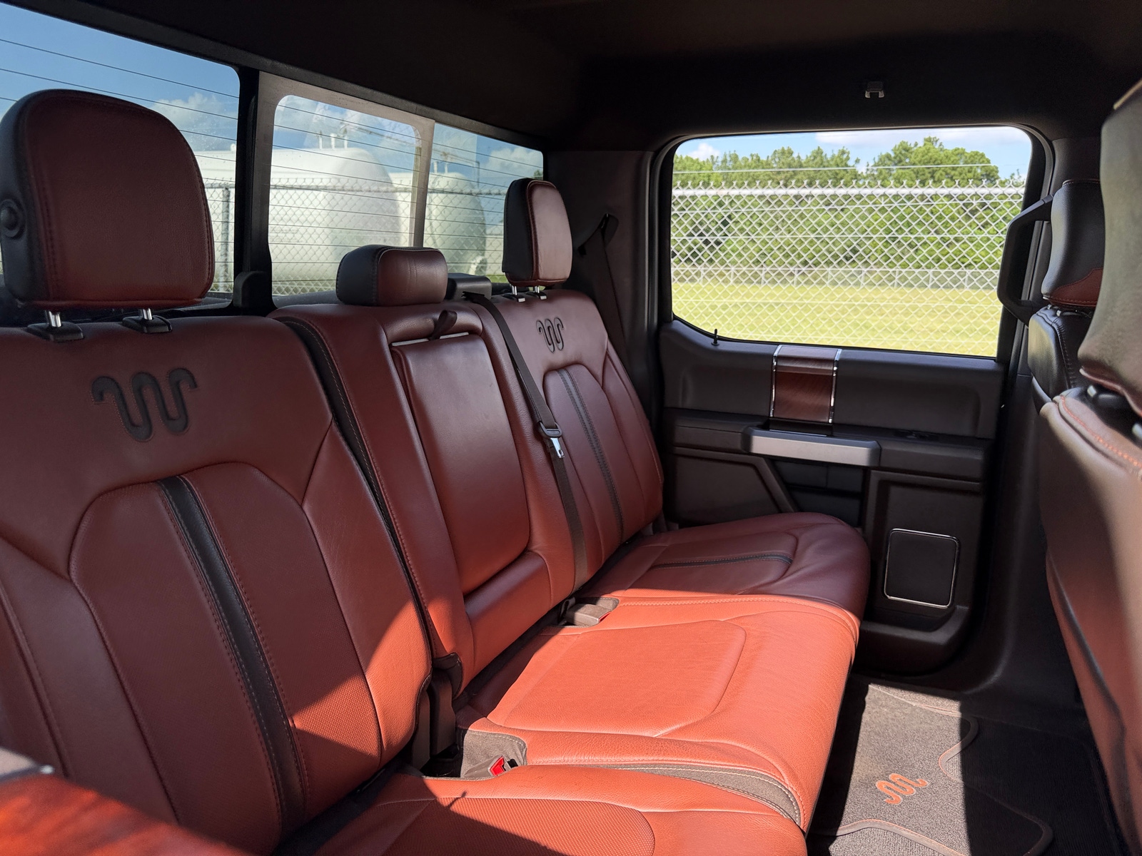 Thumbnail: 2019 Ford Econoline - 5