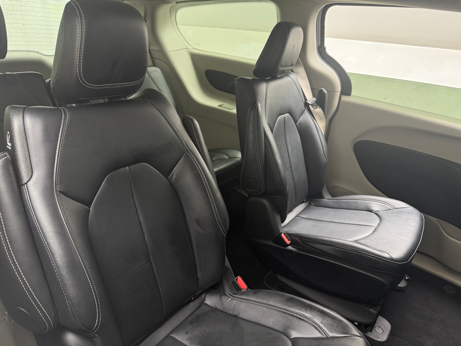 Thumbnail: 2024 Chrysler Pacifica - 5