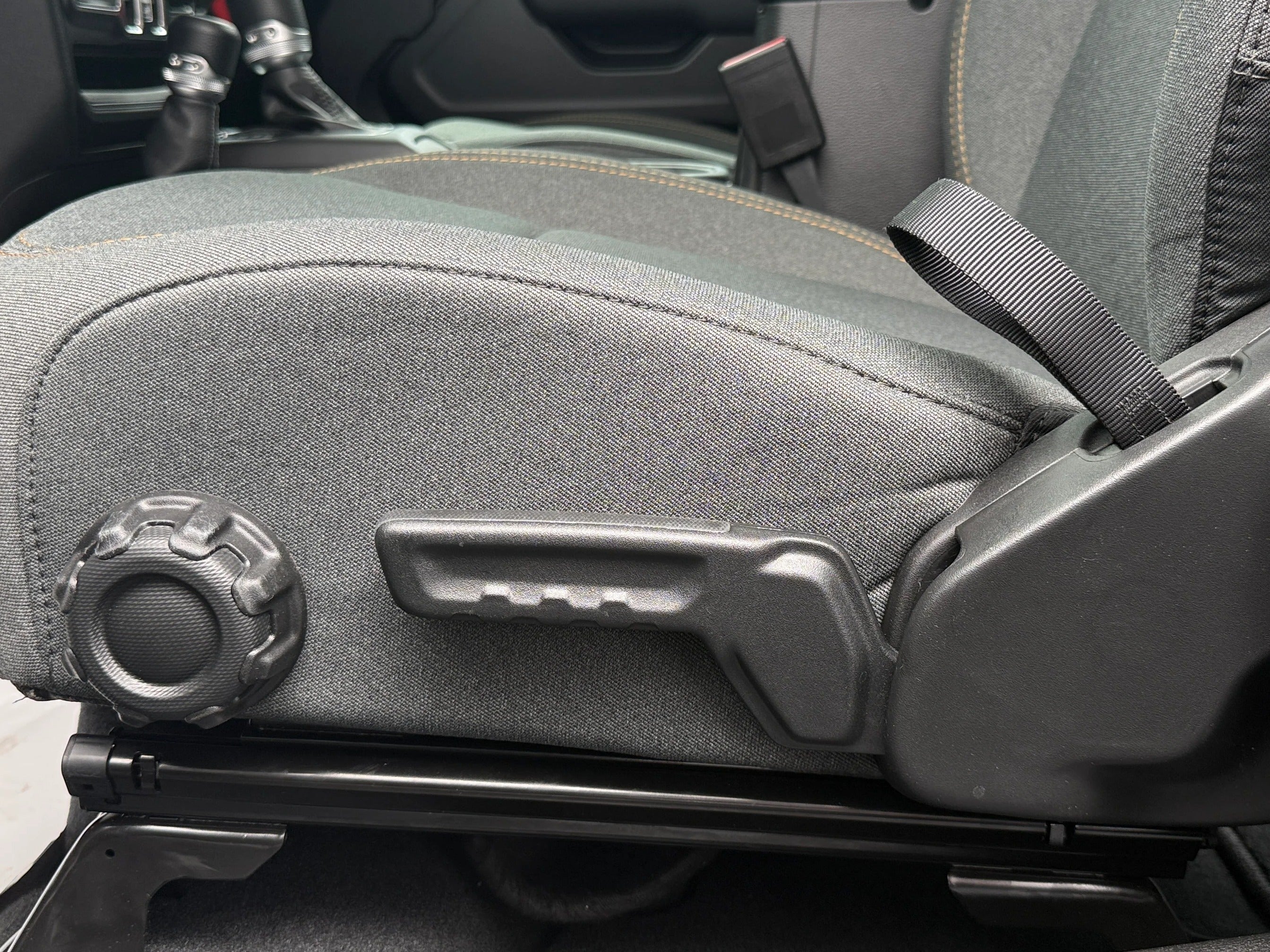 2026 Jeep Wrangler 4-Door Sport - Photo 2