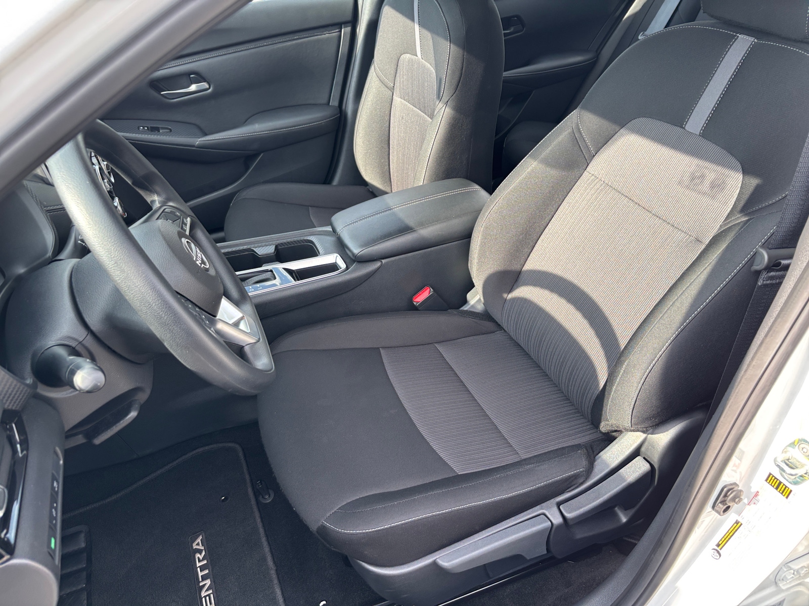 Thumbnail: 2025 Nissan Sentra - 2
