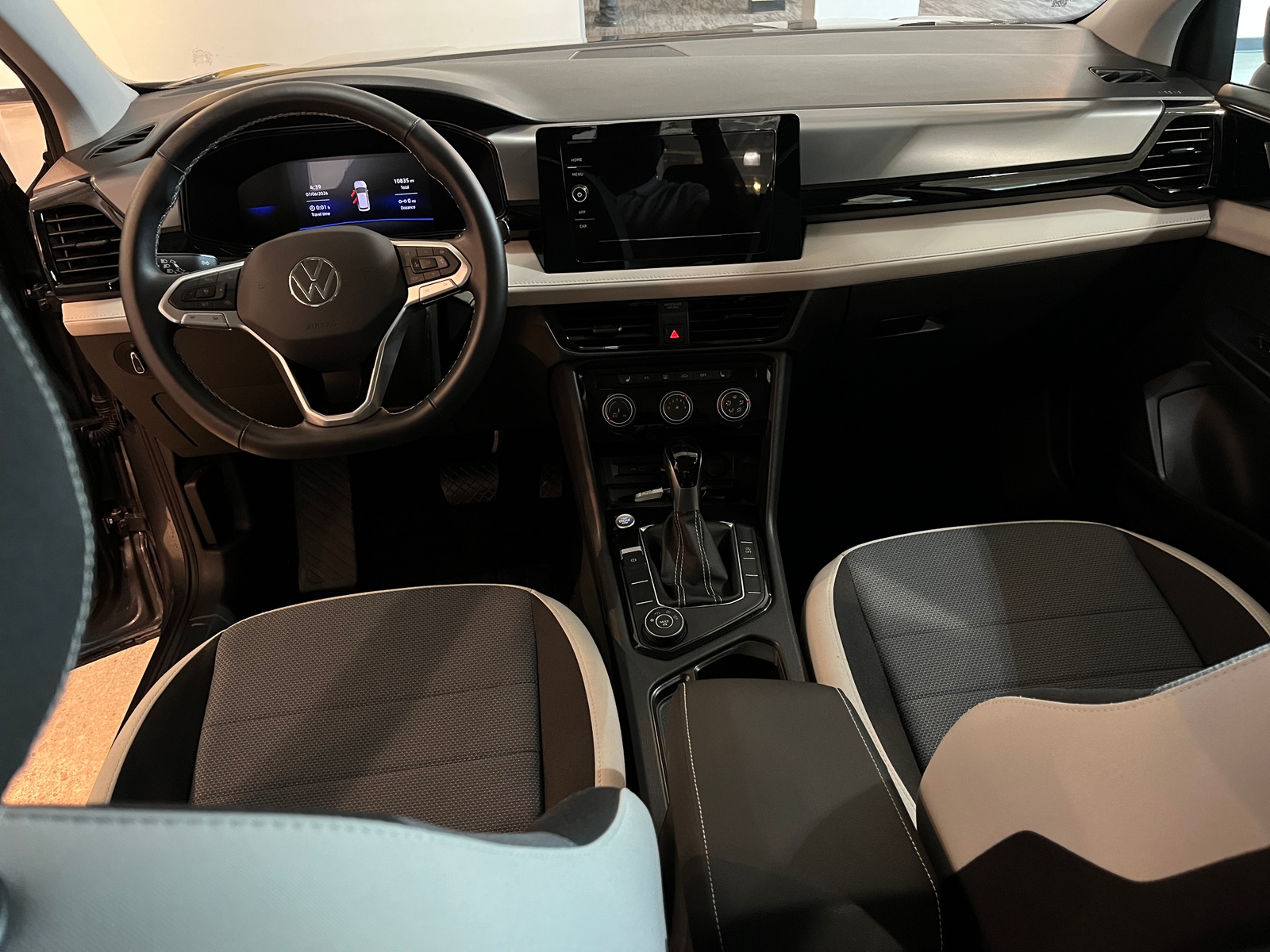 Thumbnail: 2026 Volkswagen Taos - 3