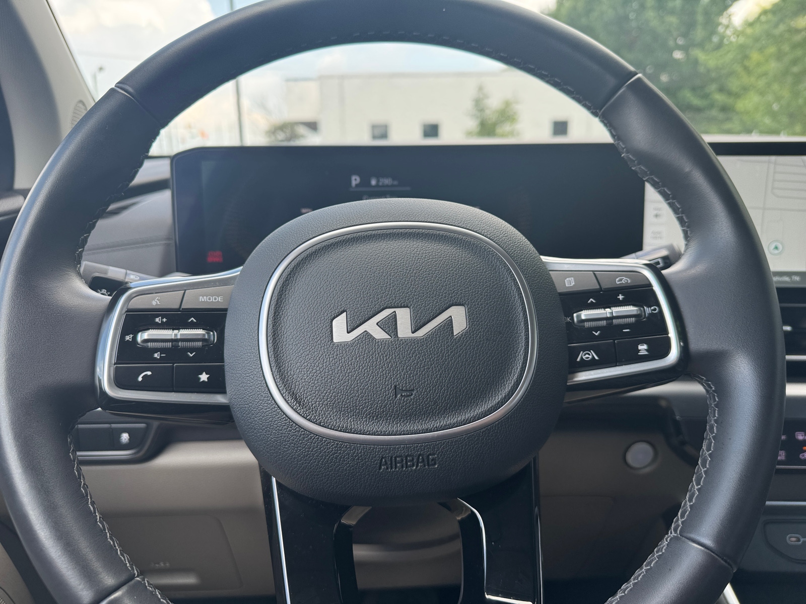 Thumbnail: 2026 Kia Carnival - 4