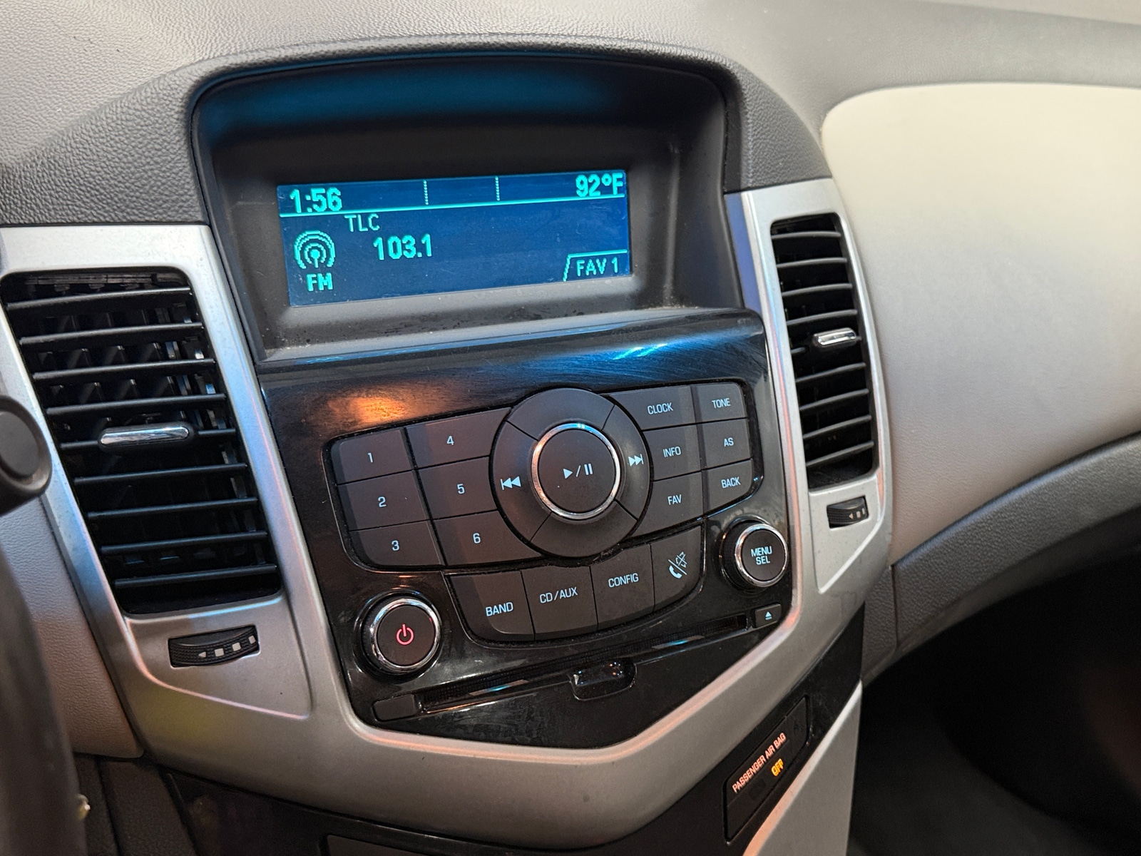 Thumbnail: 2014 Chevrolet Cruze - 4