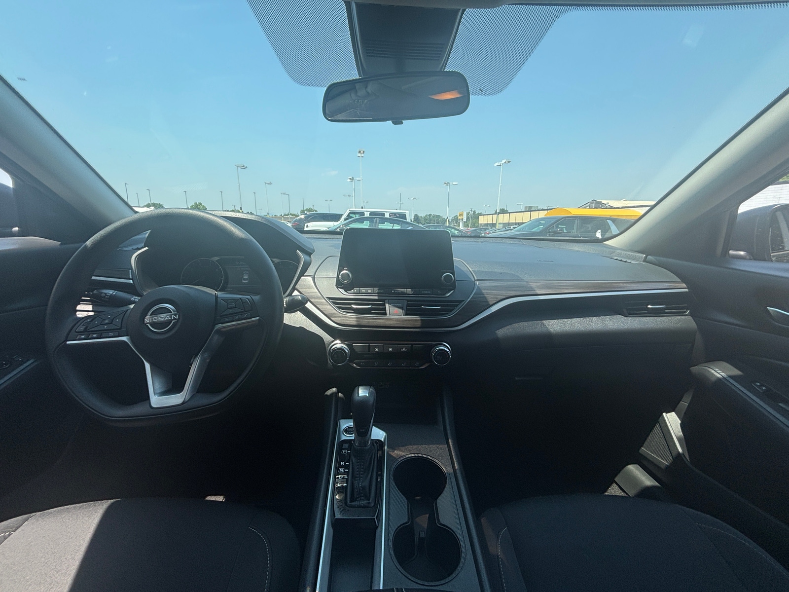 Thumbnail: 2025 Nissan Altima - 3