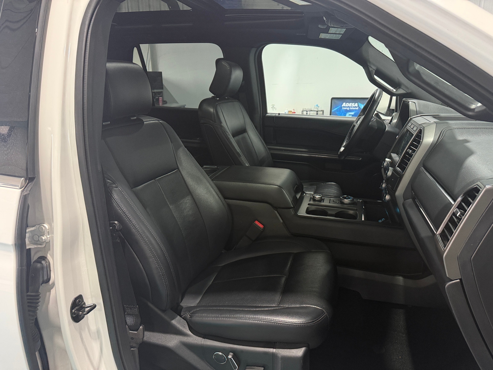 Thumbnail: 2019 Ford Expedition - 2