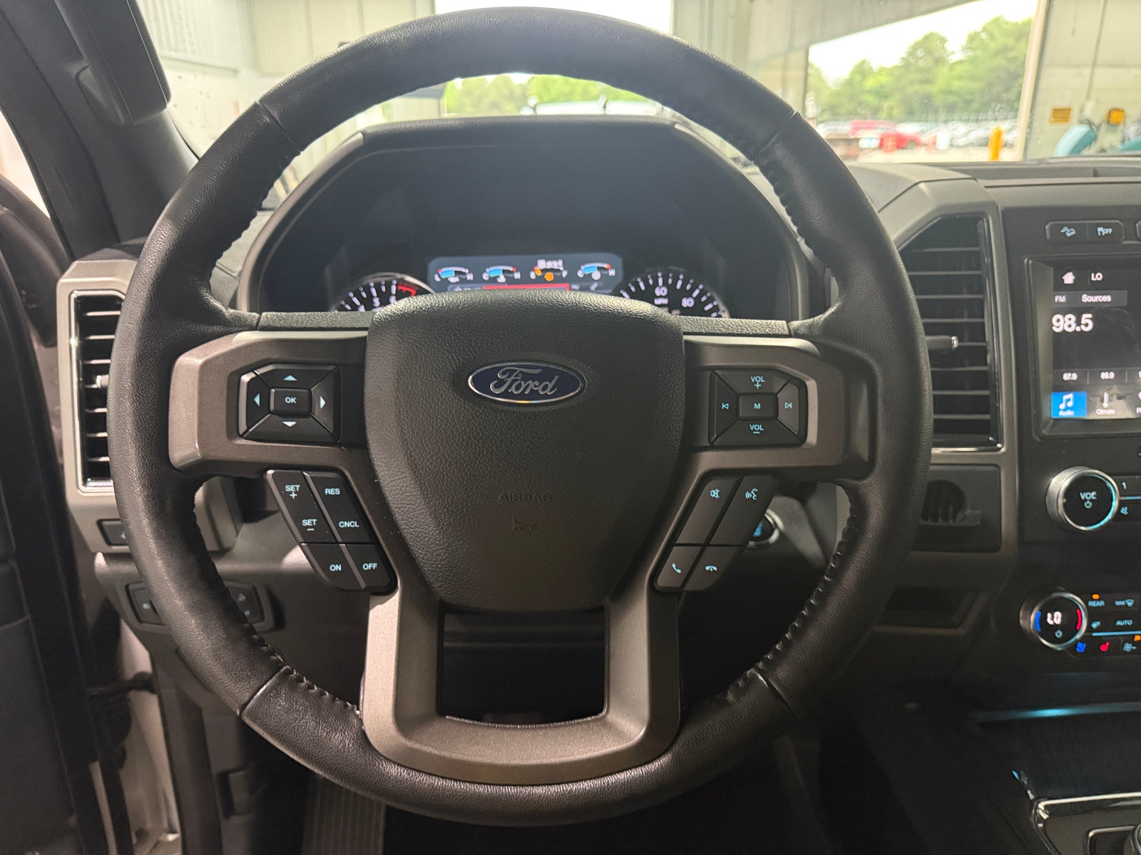 Thumbnail: 2019 Ford Expedition - 5