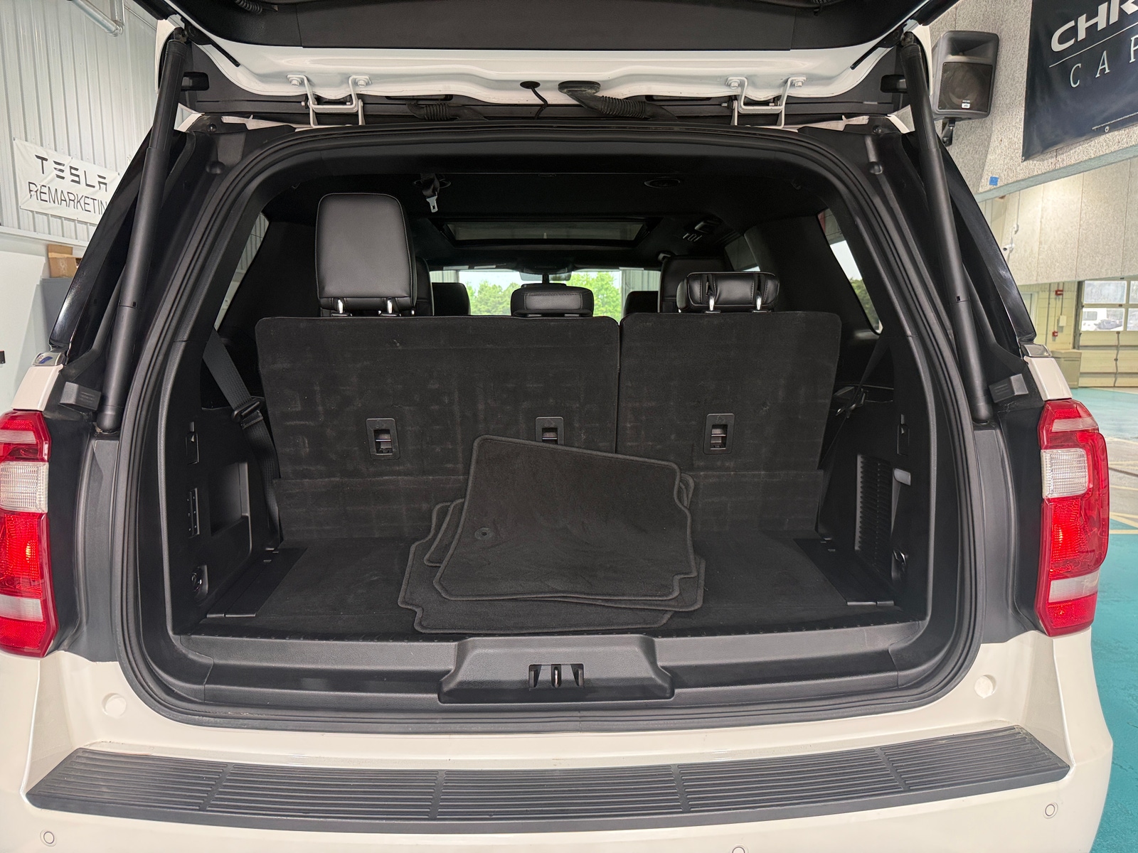 Thumbnail: 2019 Ford Expedition - 7