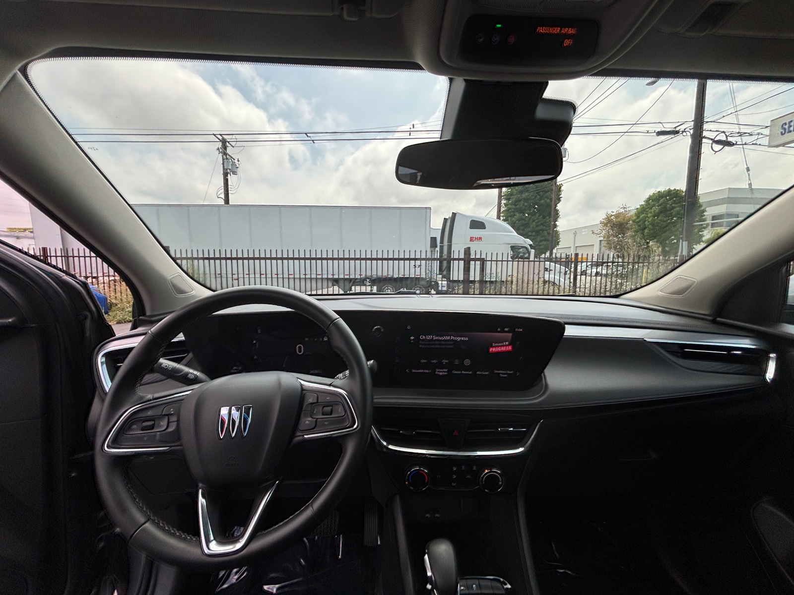 Thumbnail: 2025 Buick Encore GX - 3