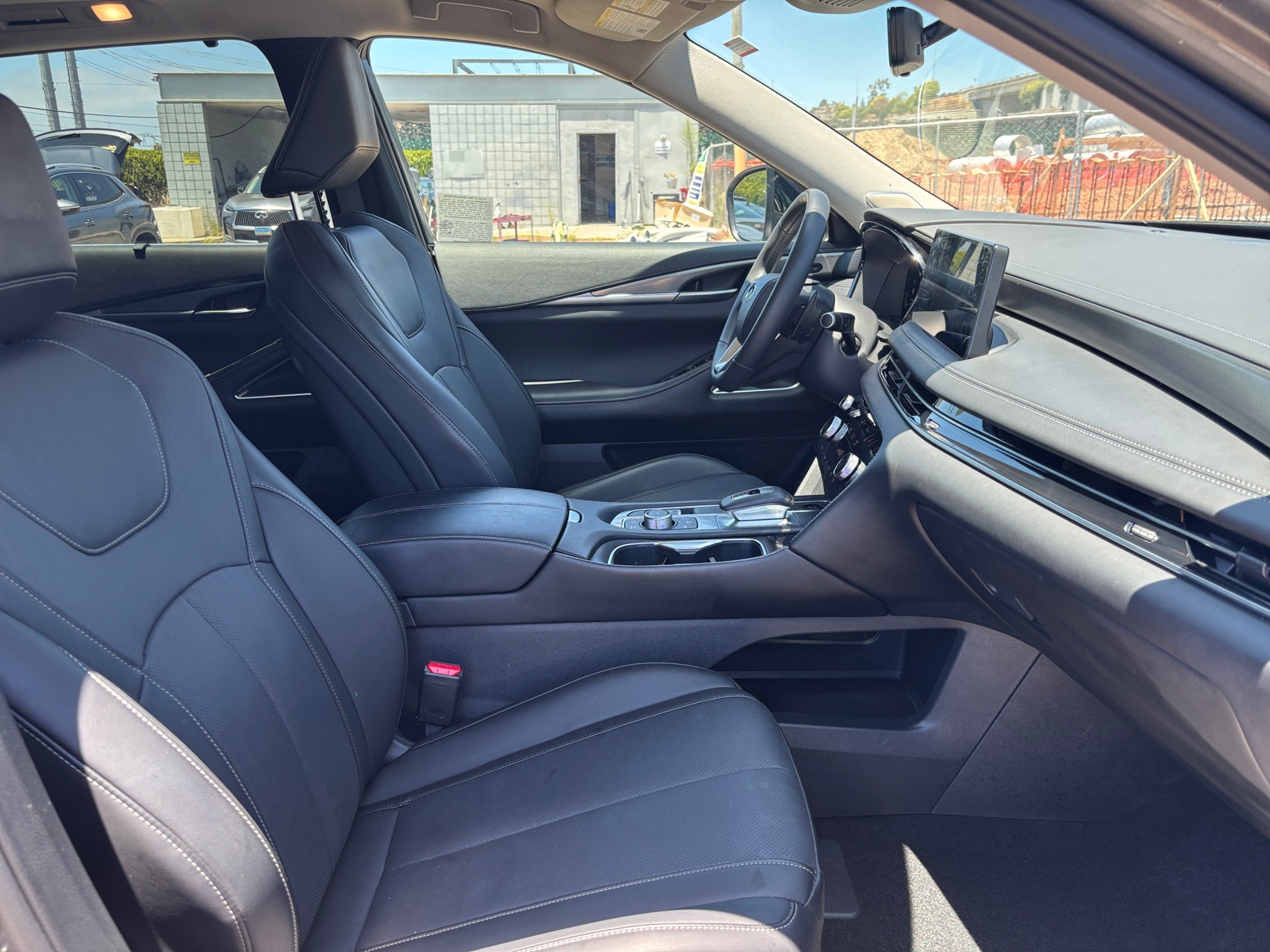 Thumbnail: 2026 INFINITI QX60 - 2