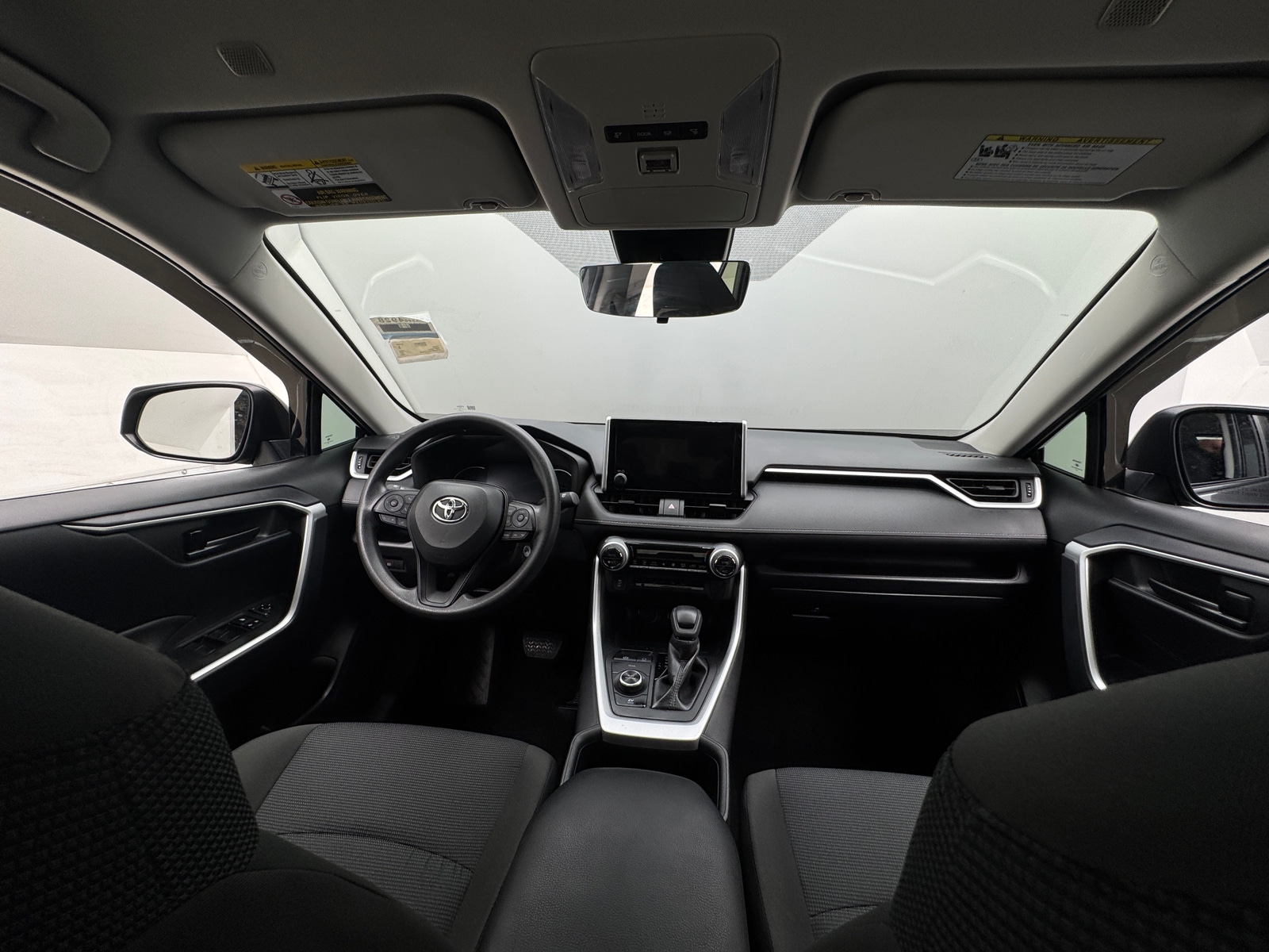 Thumbnail: 2025 Toyota RAV4 - 3