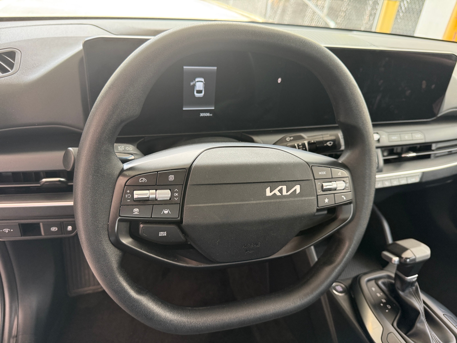 Thumbnail: 2025 Kia K4 - 5