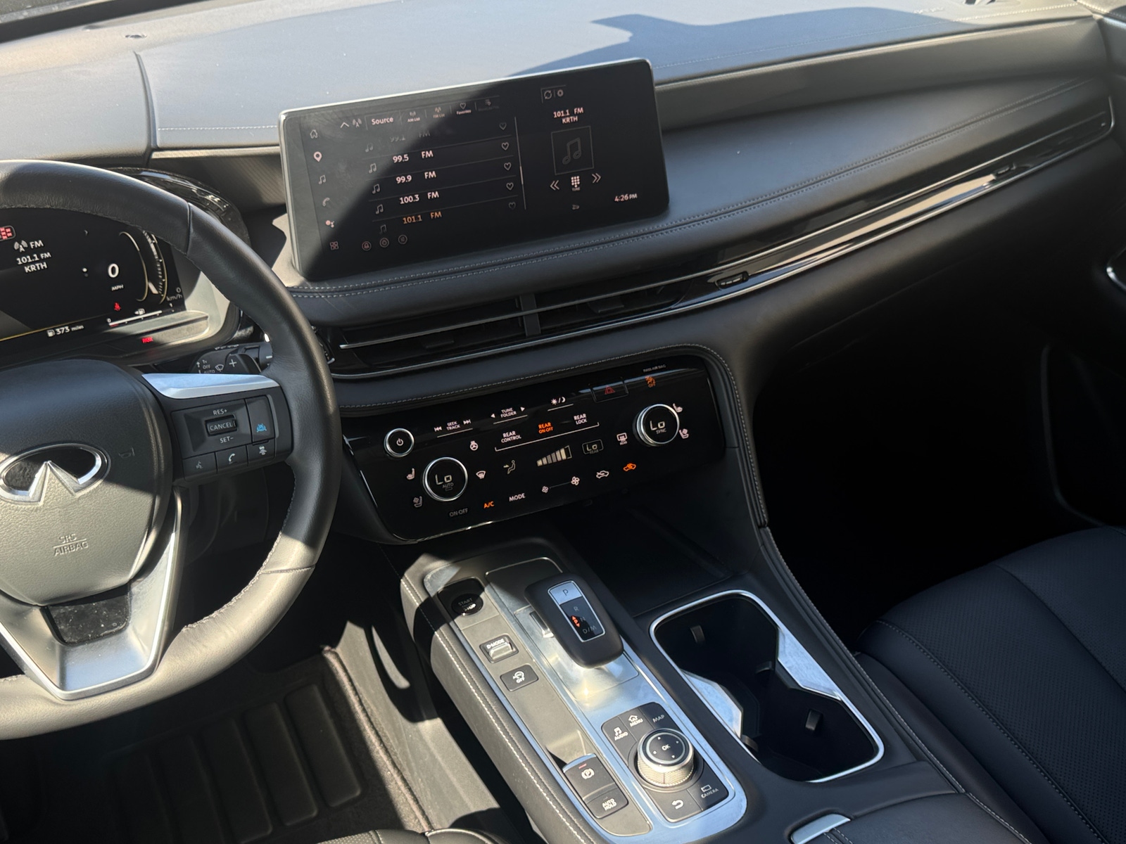 Thumbnail: 2026 INFINITI QX60 - 4