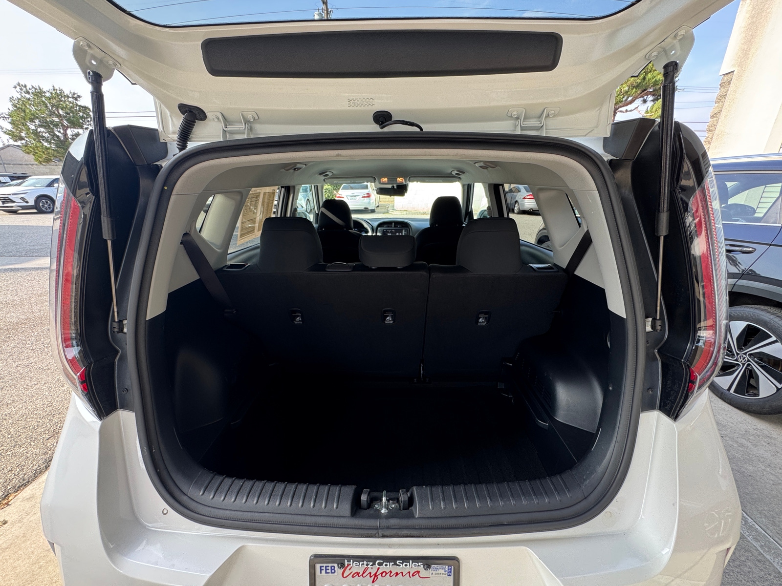 Thumbnail: 2025 Kia Soul - 6