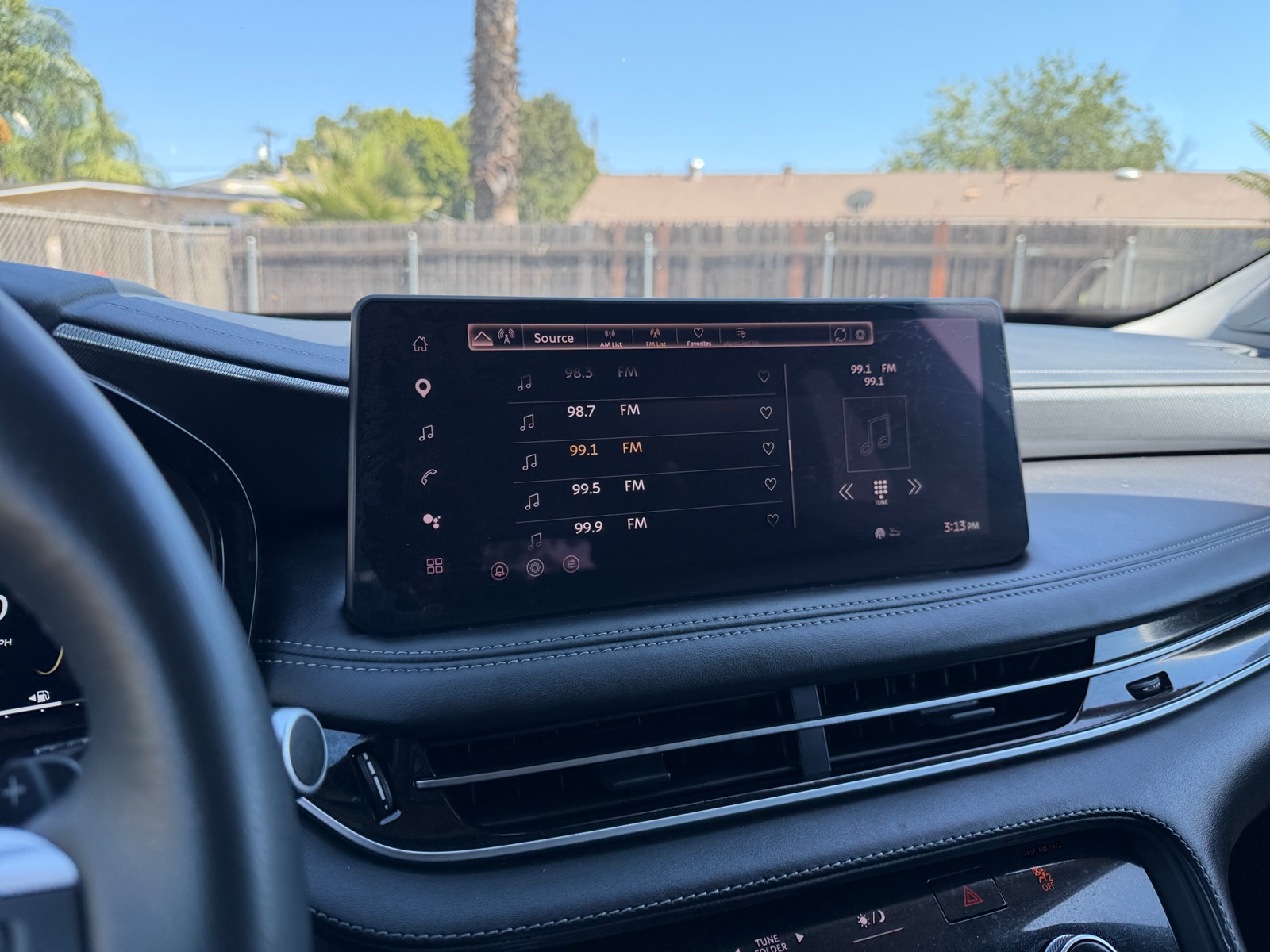 Thumbnail: 2026 INFINITI QX60 - 4