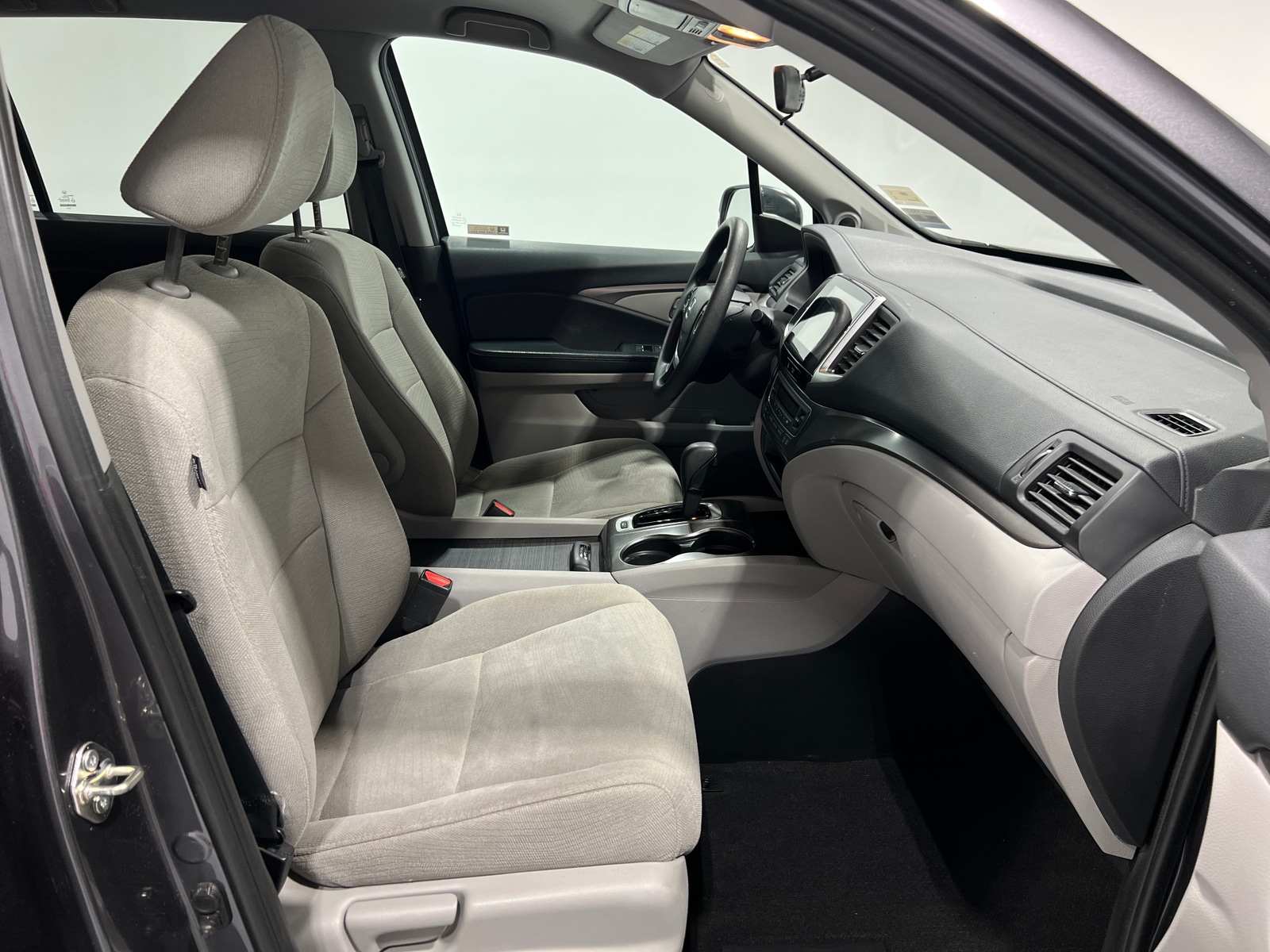 Thumbnail: 2018 Honda Pilot - 2