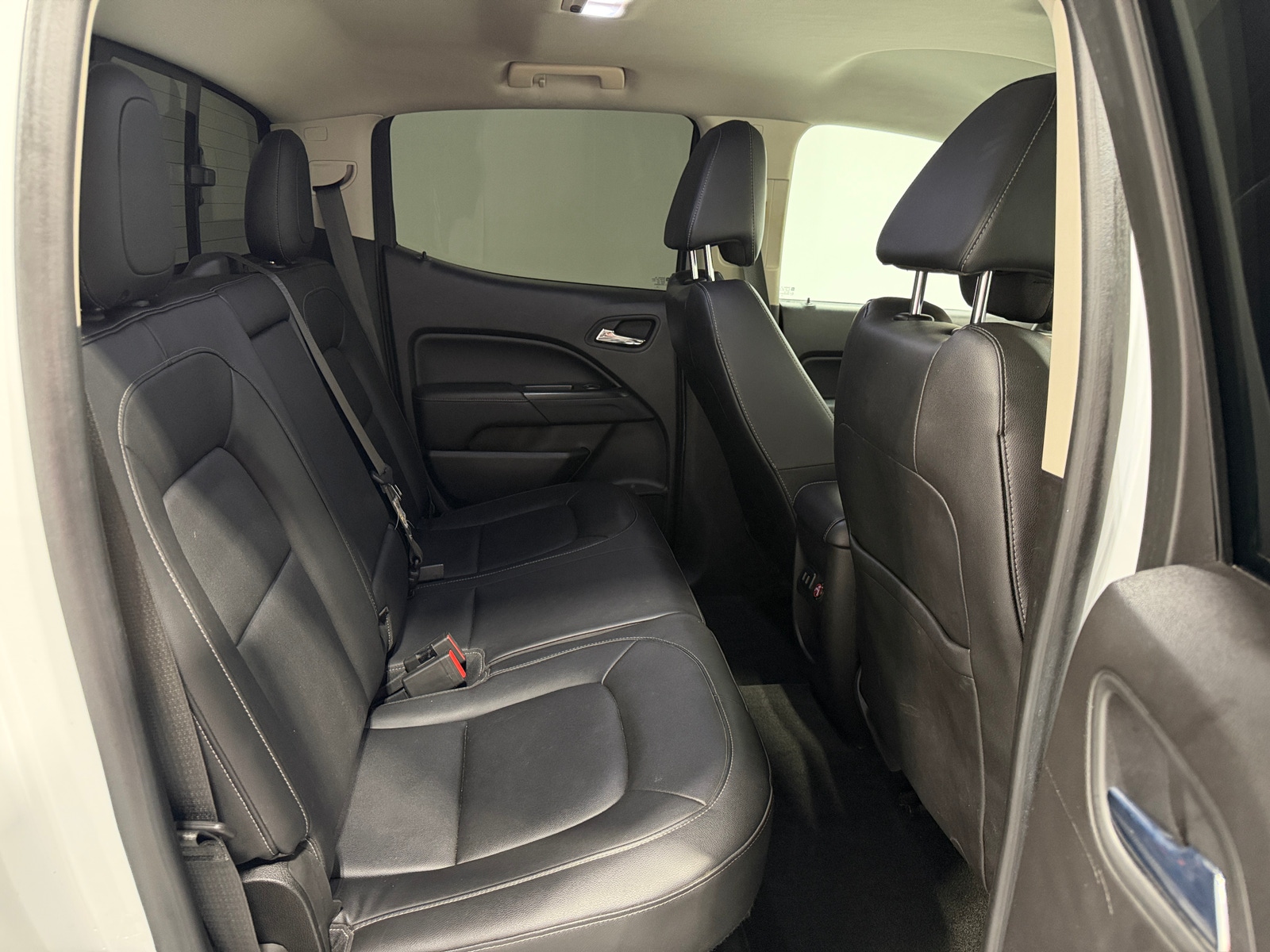 Thumbnail: 2016 GMC Canyon - 5