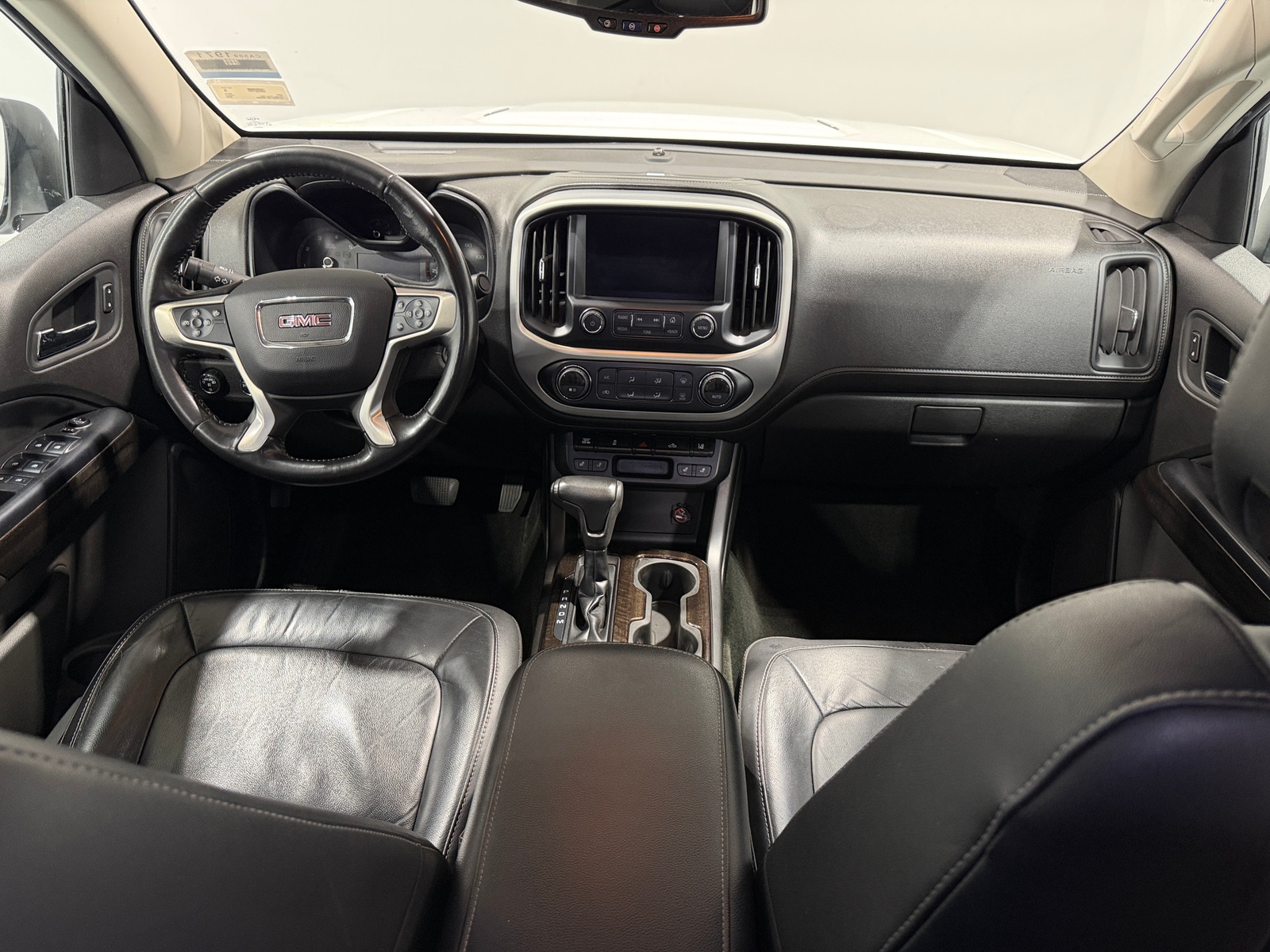 Thumbnail: 2016 GMC Canyon - 2