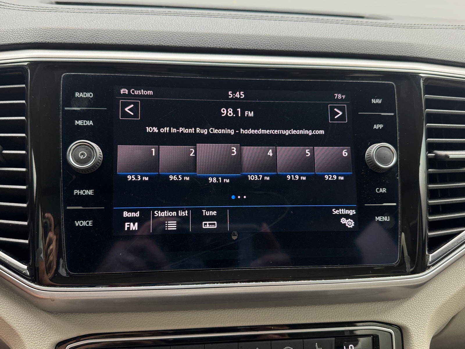 Thumbnail: 2019 Volkswagen Atlas - 3