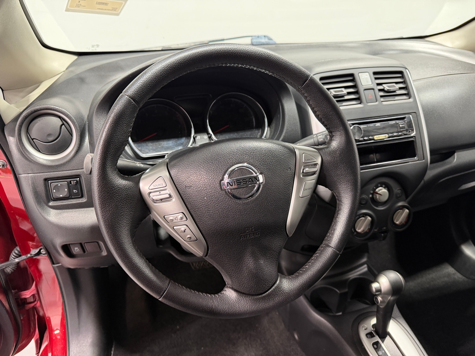Thumbnail: 2014 Nissan Versa - 5