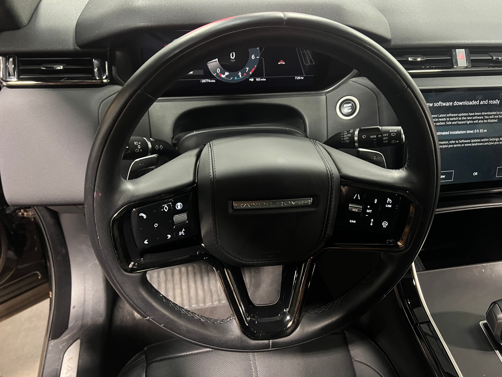 Thumbnail: 2025 Land Rover Range Rover Velar - 4