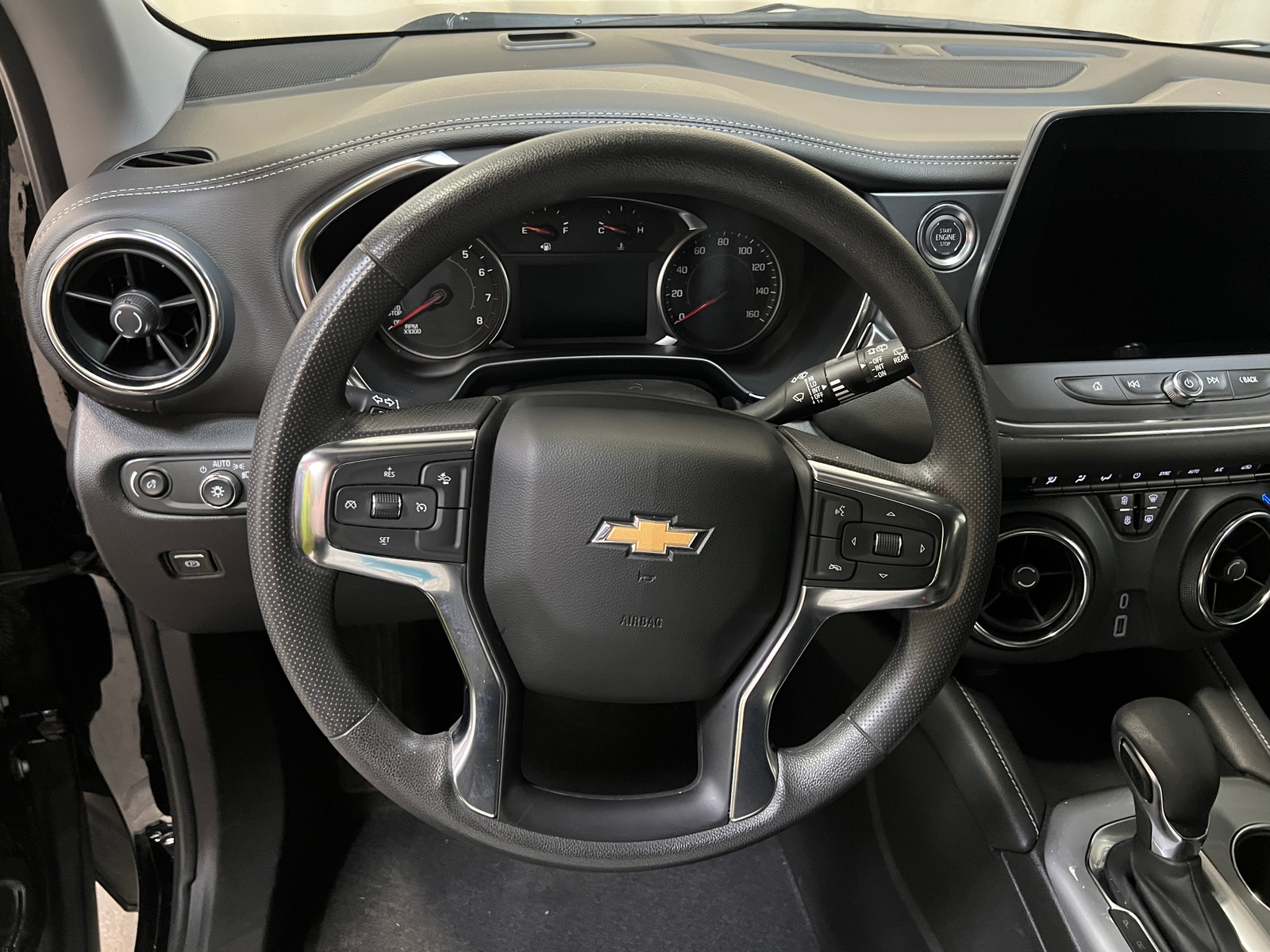 Thumbnail: 2025 Chevrolet Blazer - 5