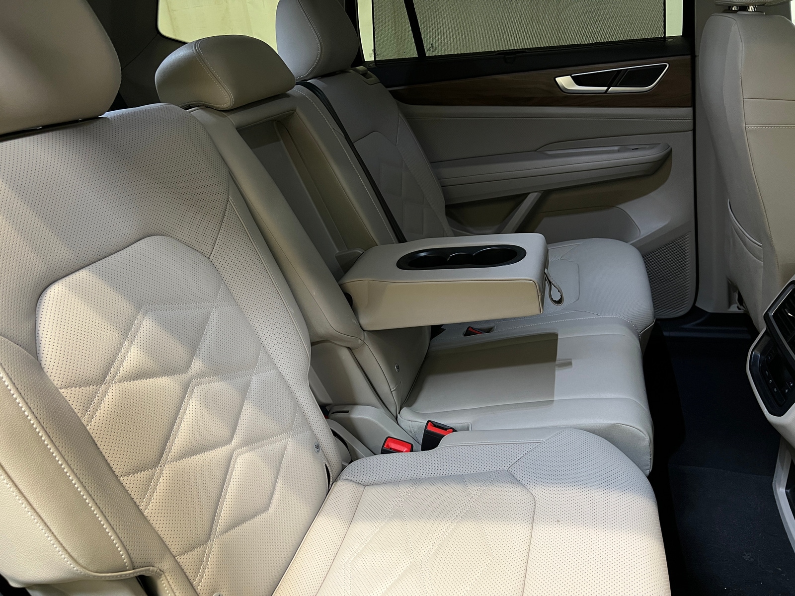 Thumbnail: 2026 Volkswagen Atlas - 5