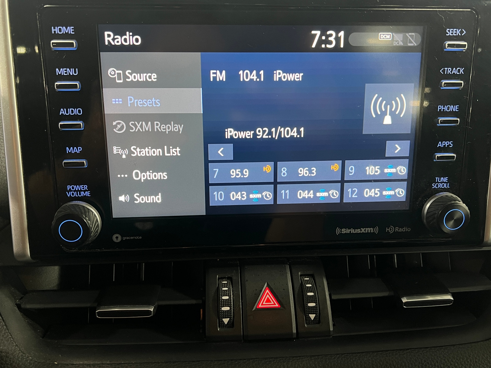 Thumbnail: 2021 Toyota RAV4 - 3