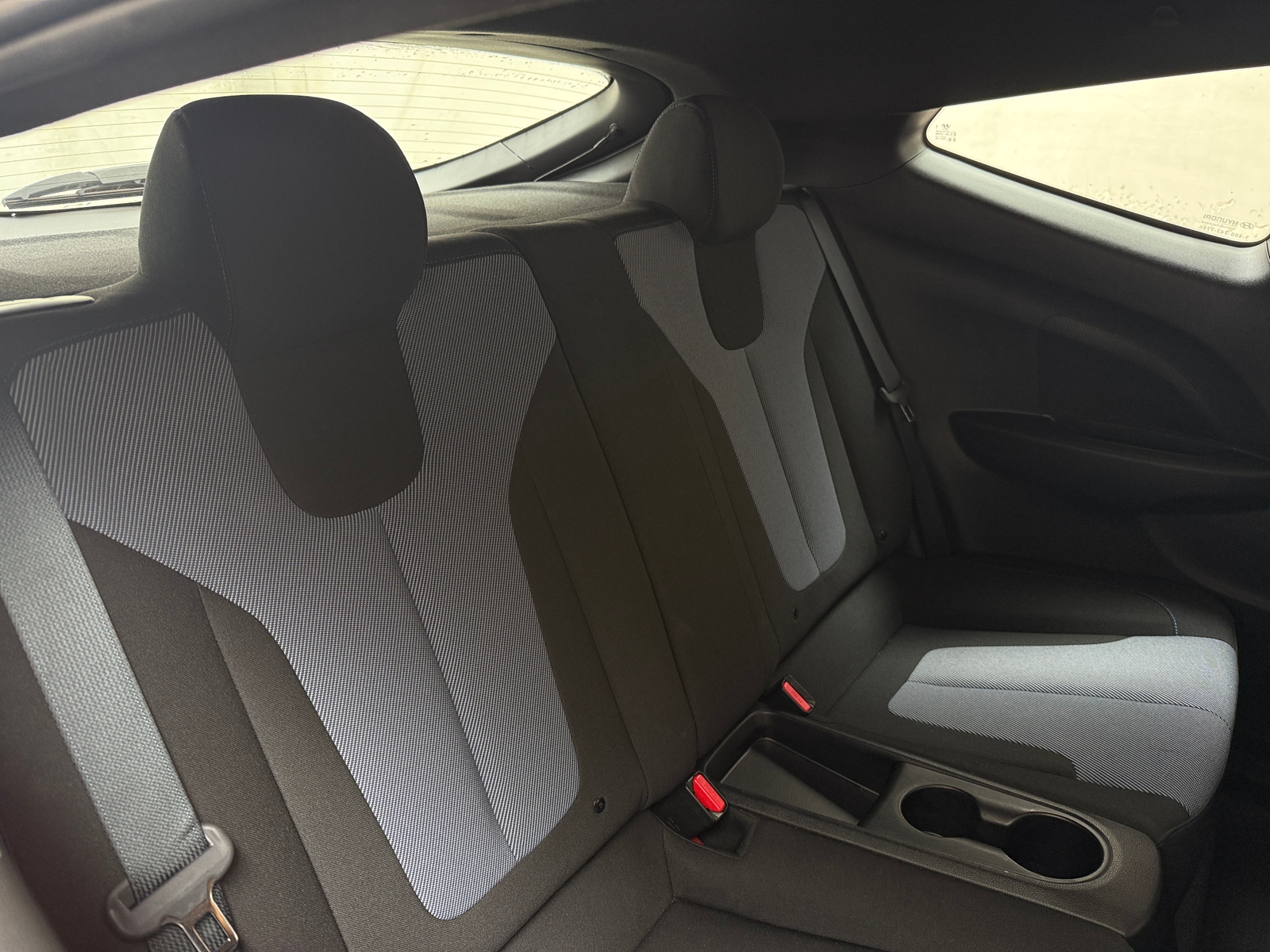 Thumbnail: 2019 Hyundai Veloster - 6