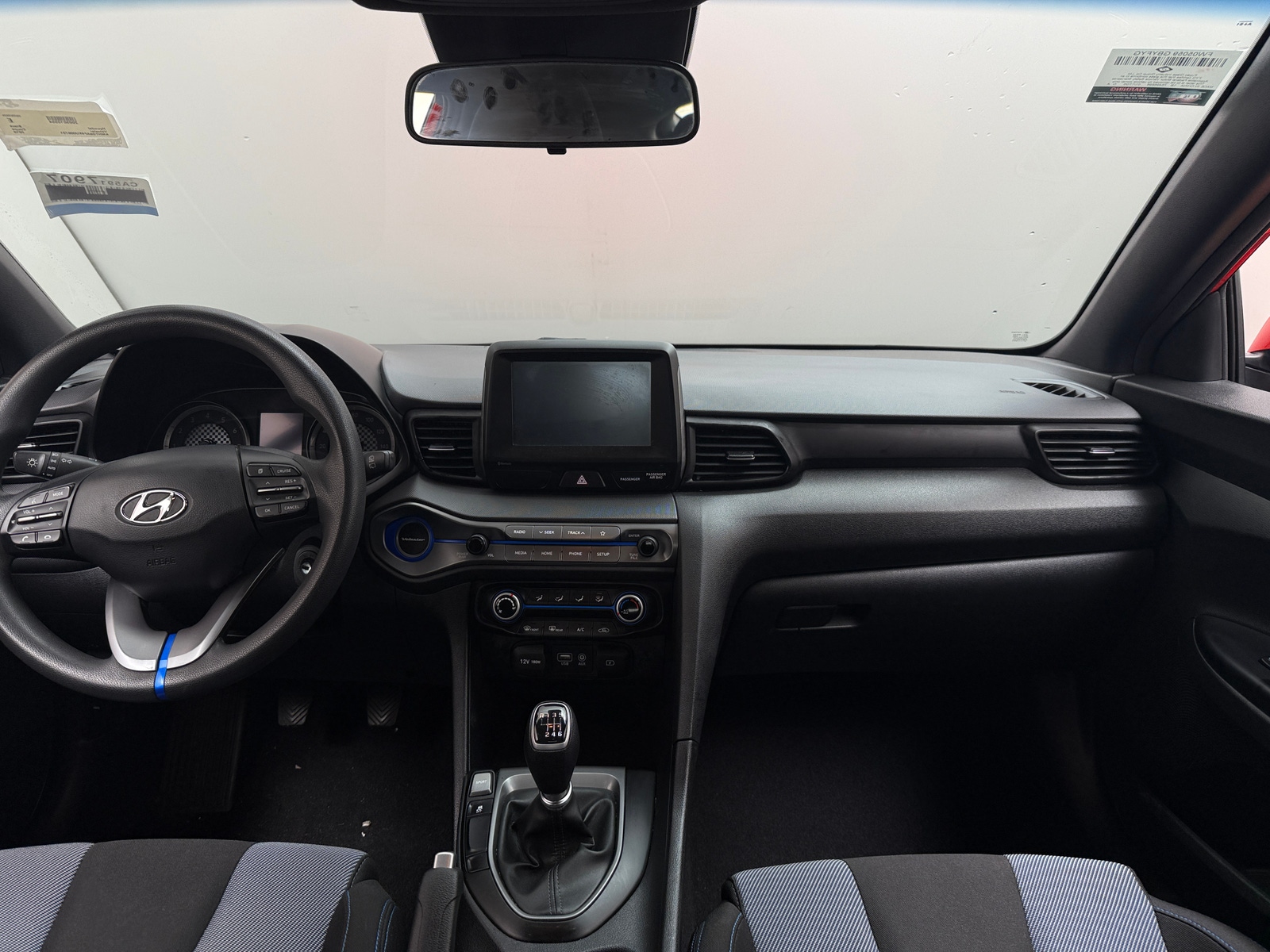 Thumbnail: 2019 Hyundai Veloster - 3