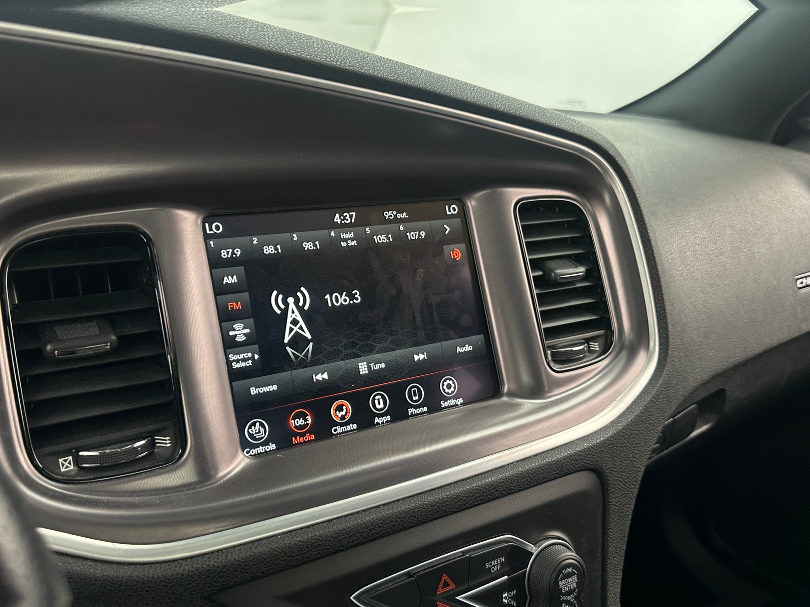 Thumbnail: 2021 Dodge Charger - 4