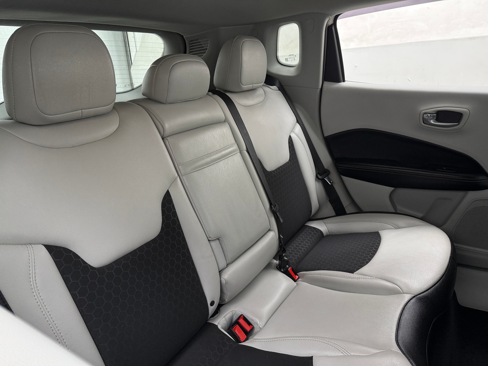 Thumbnail: 2019 Jeep Compass - 6