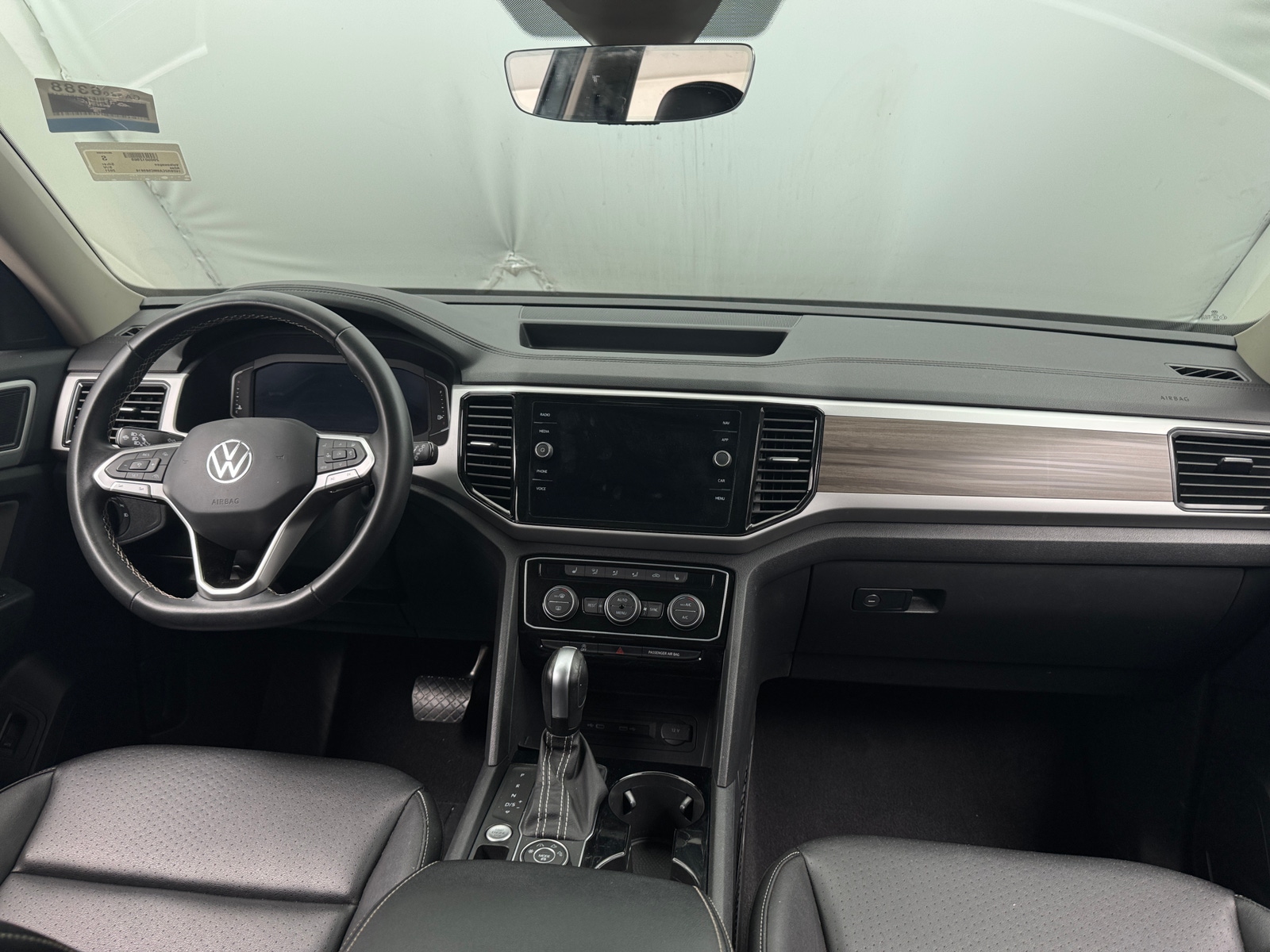 Thumbnail: 2021 Volkswagen Atlas - 2