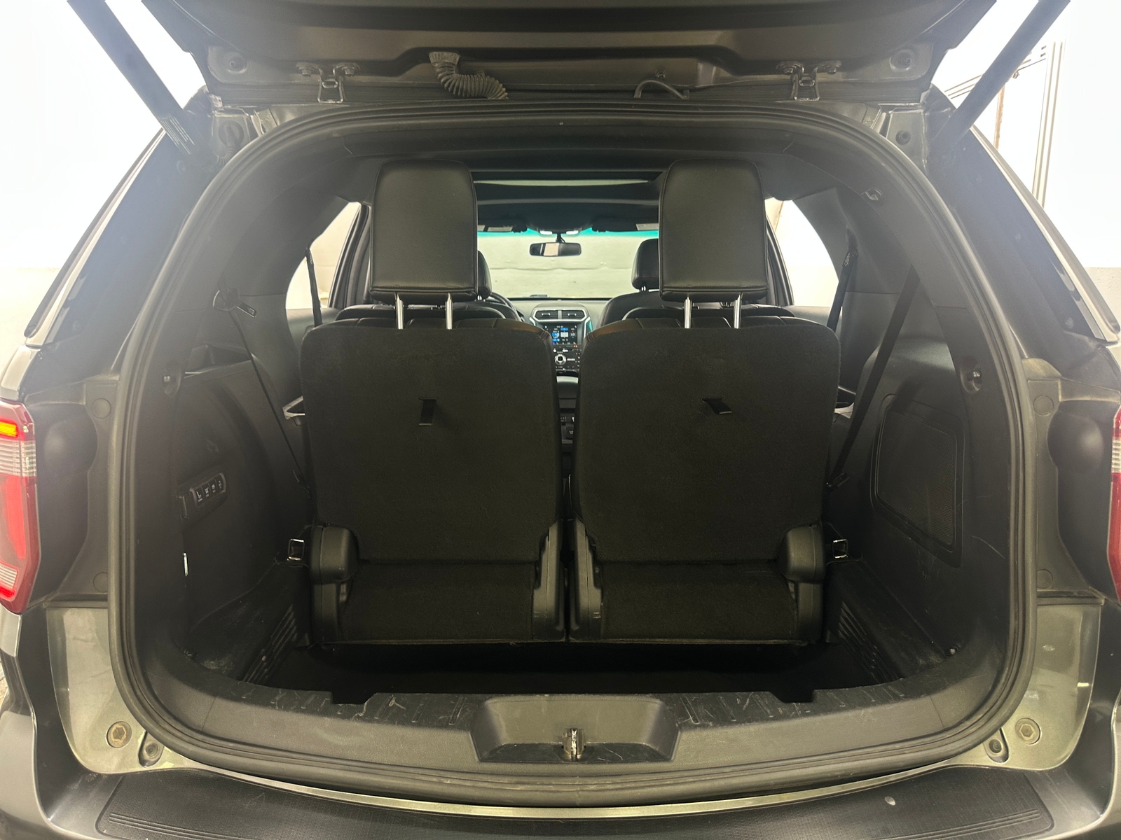 Thumbnail: 2017 Ford Explorer - 6