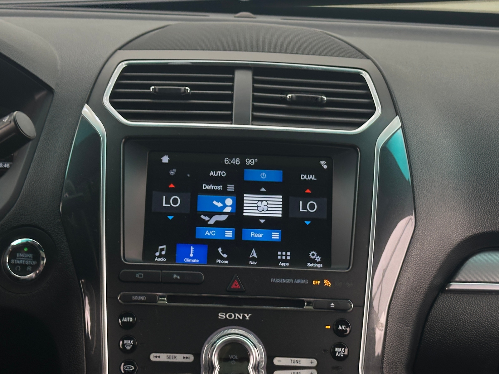 Thumbnail: 2017 Ford Explorer - 3