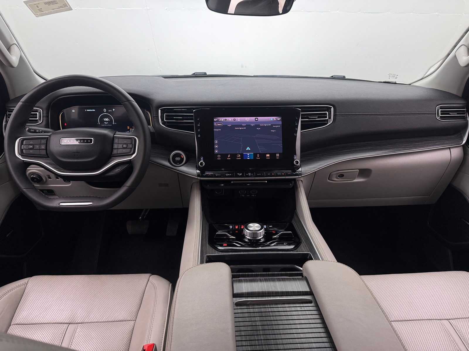 Thumbnail: 2024 Jeep Wagoneer - 2