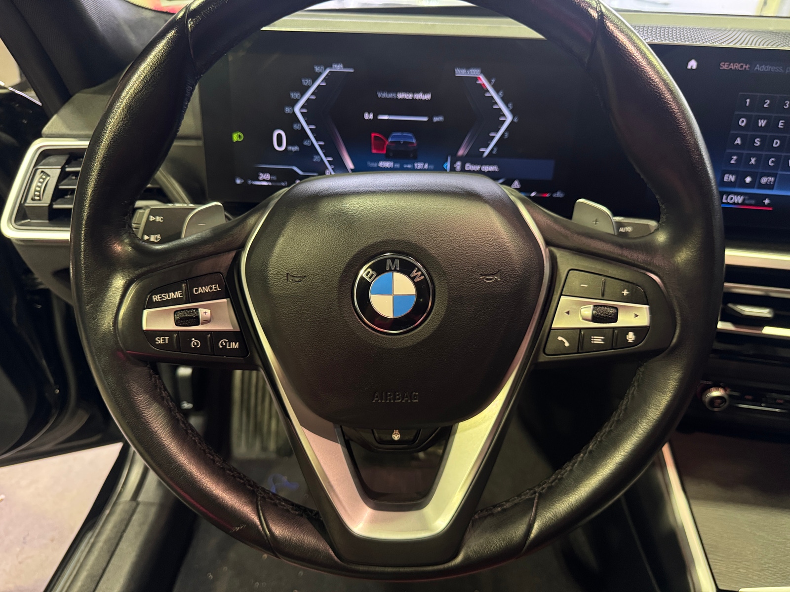 Thumbnail: 2024 BMW 3 Series - 4