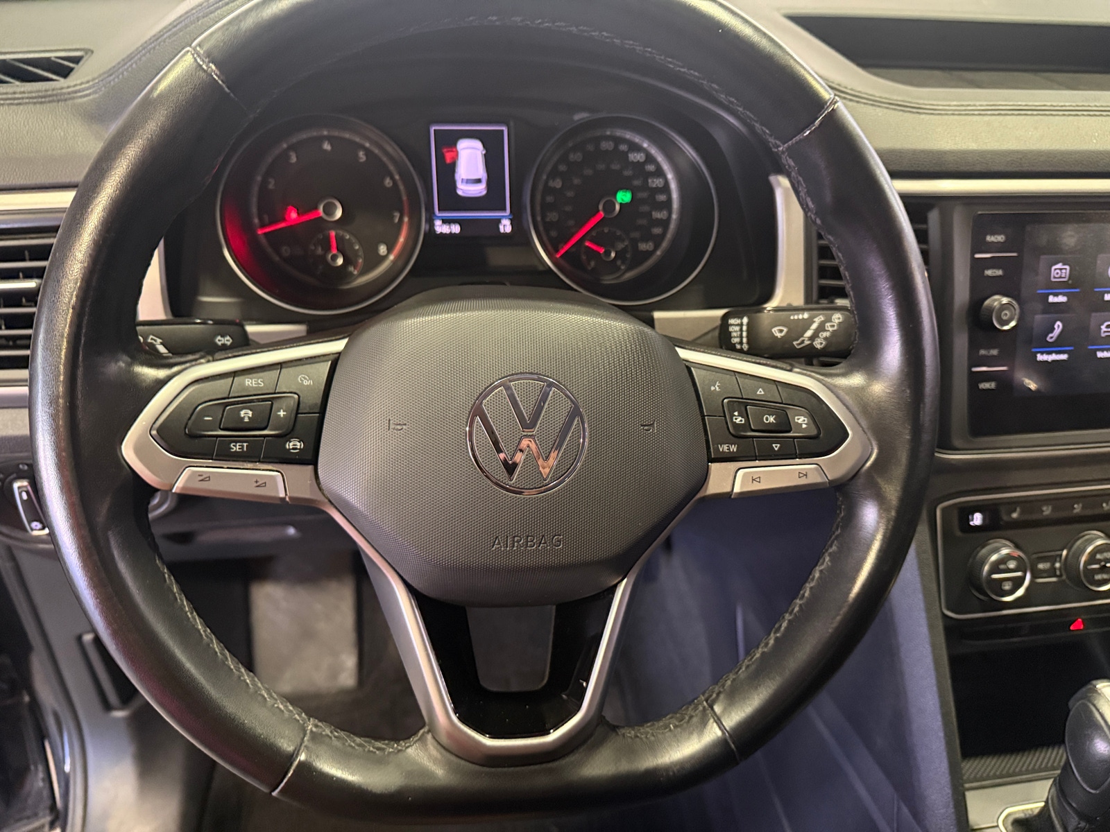 Thumbnail: 2021 Volkswagen Atlas - 4