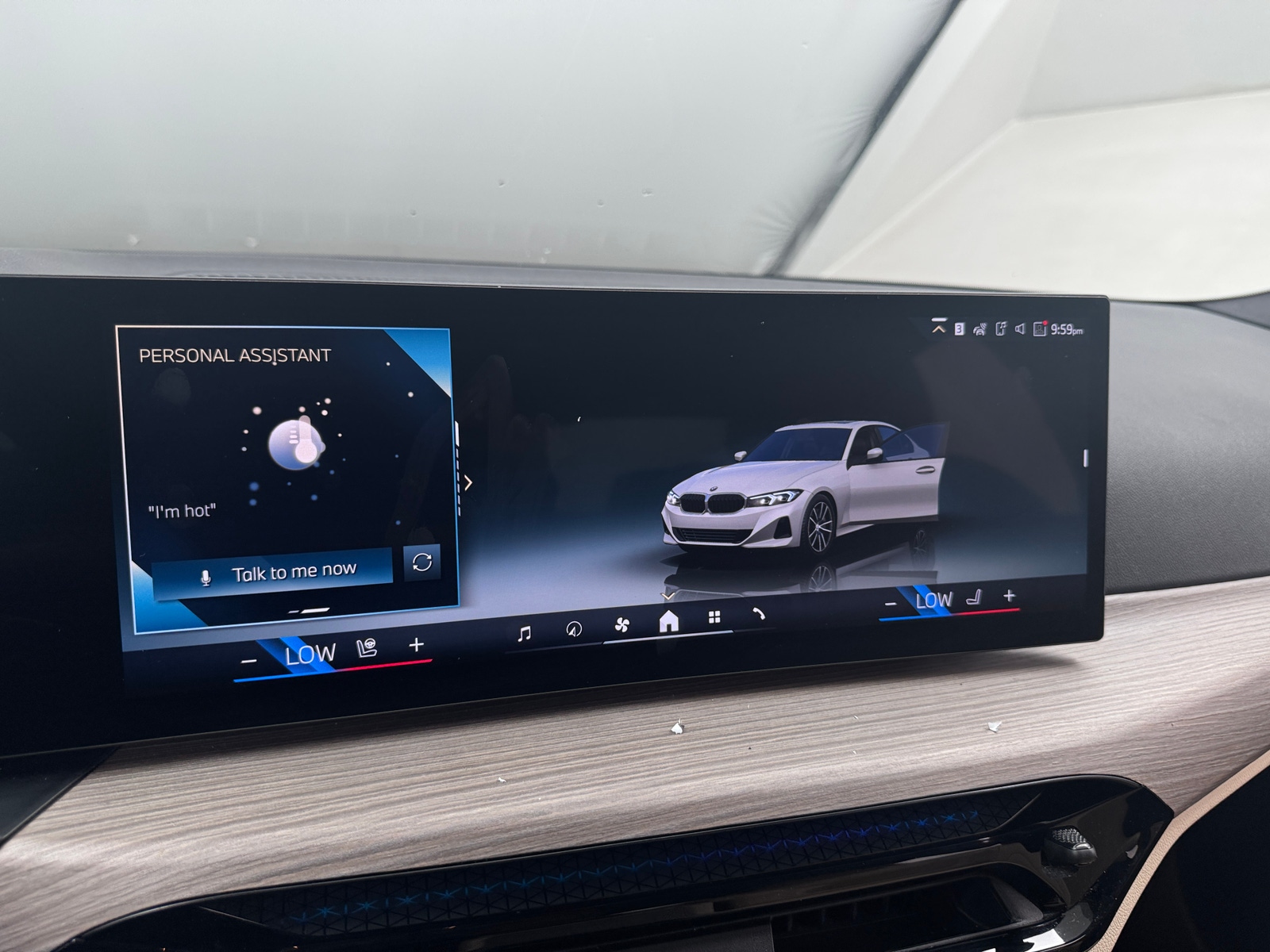 Thumbnail: 2025 BMW 3 Series - 3