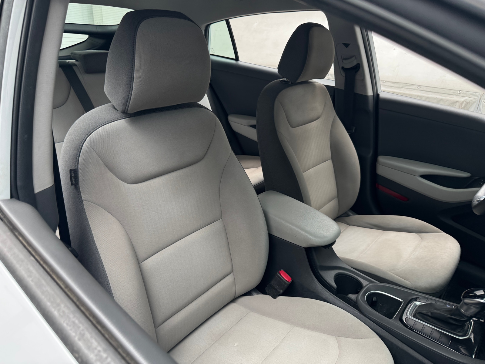 Thumbnail: 2021 Hyundai Ioniq - 2