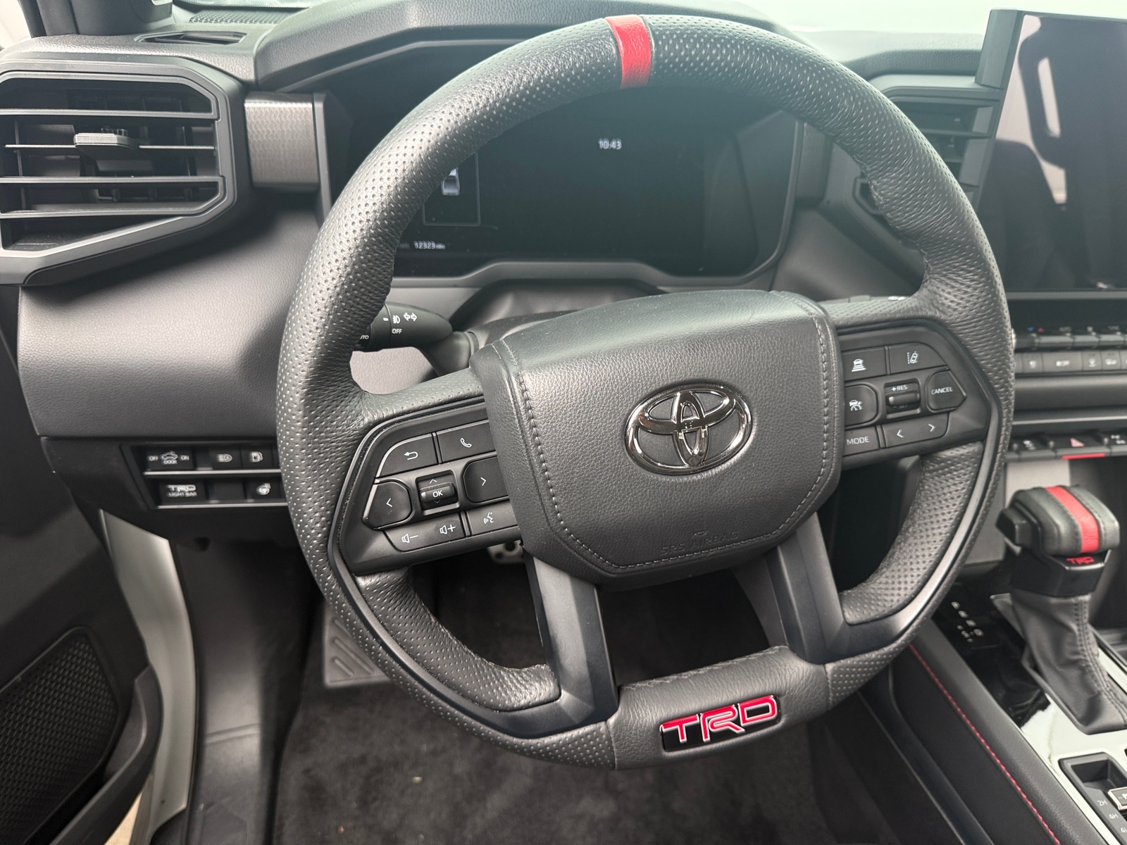 Thumbnail: 2025 Toyota Tundra - 4