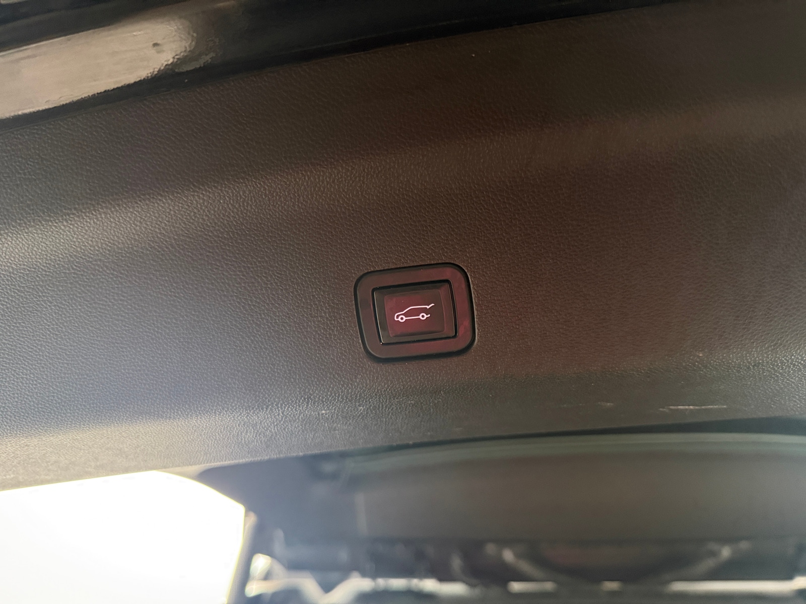 Thumbnail: 2021 Chevrolet Tahoe - 6