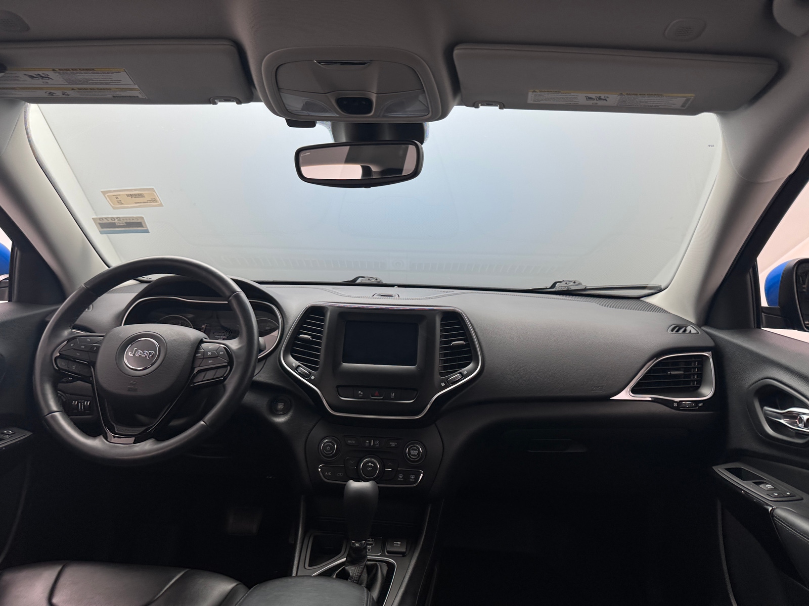Thumbnail: 2021 Jeep Cherokee - 3