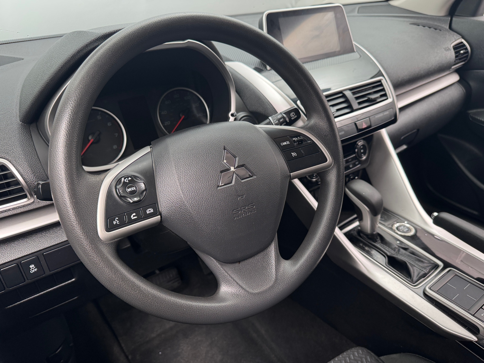 Thumbnail: 2018 Mitsubishi Eclipse Cross - 5