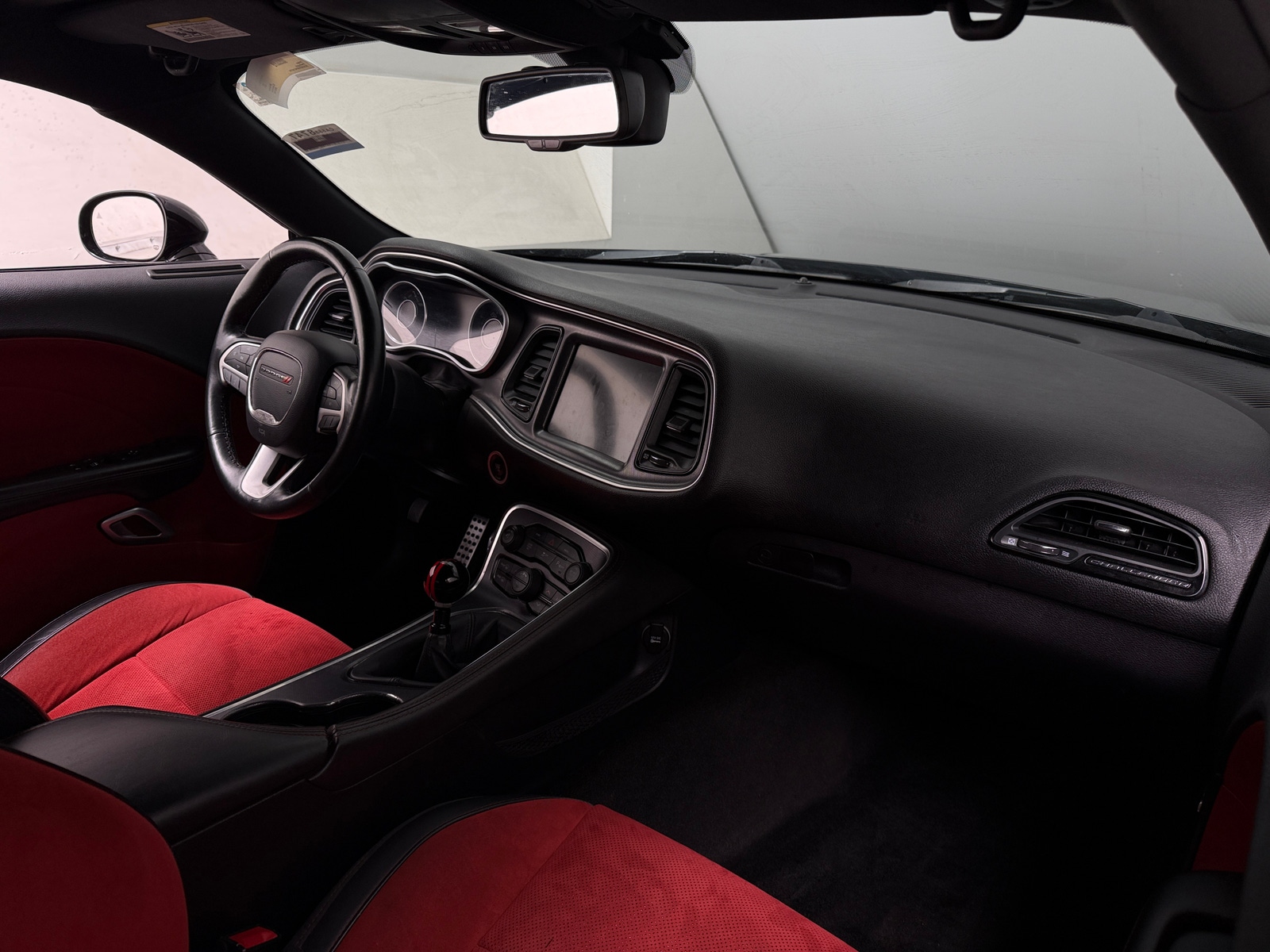 Thumbnail: 2015 Dodge Challenger - 3